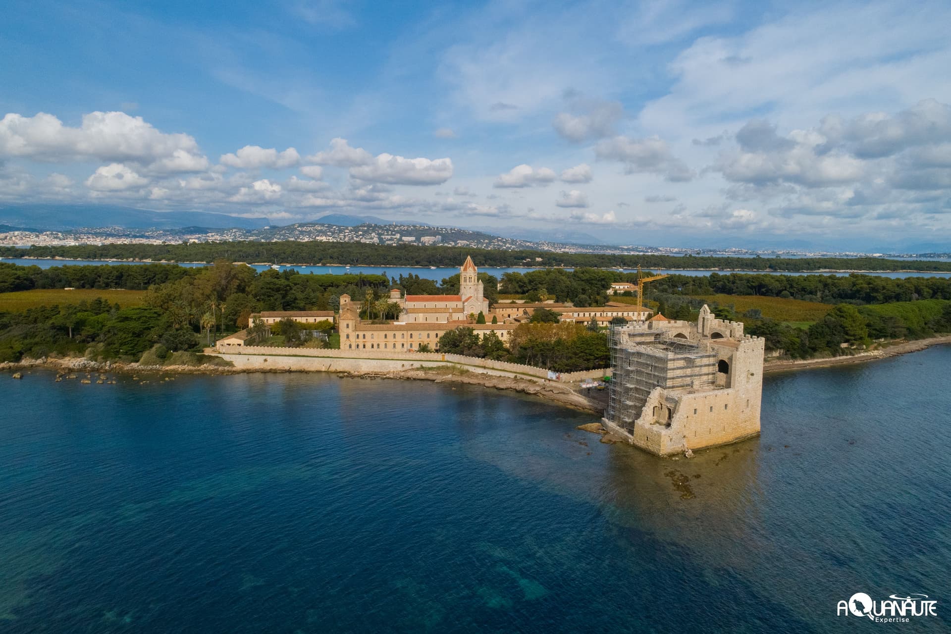 Tour-monastère de l'île Saint Honorat