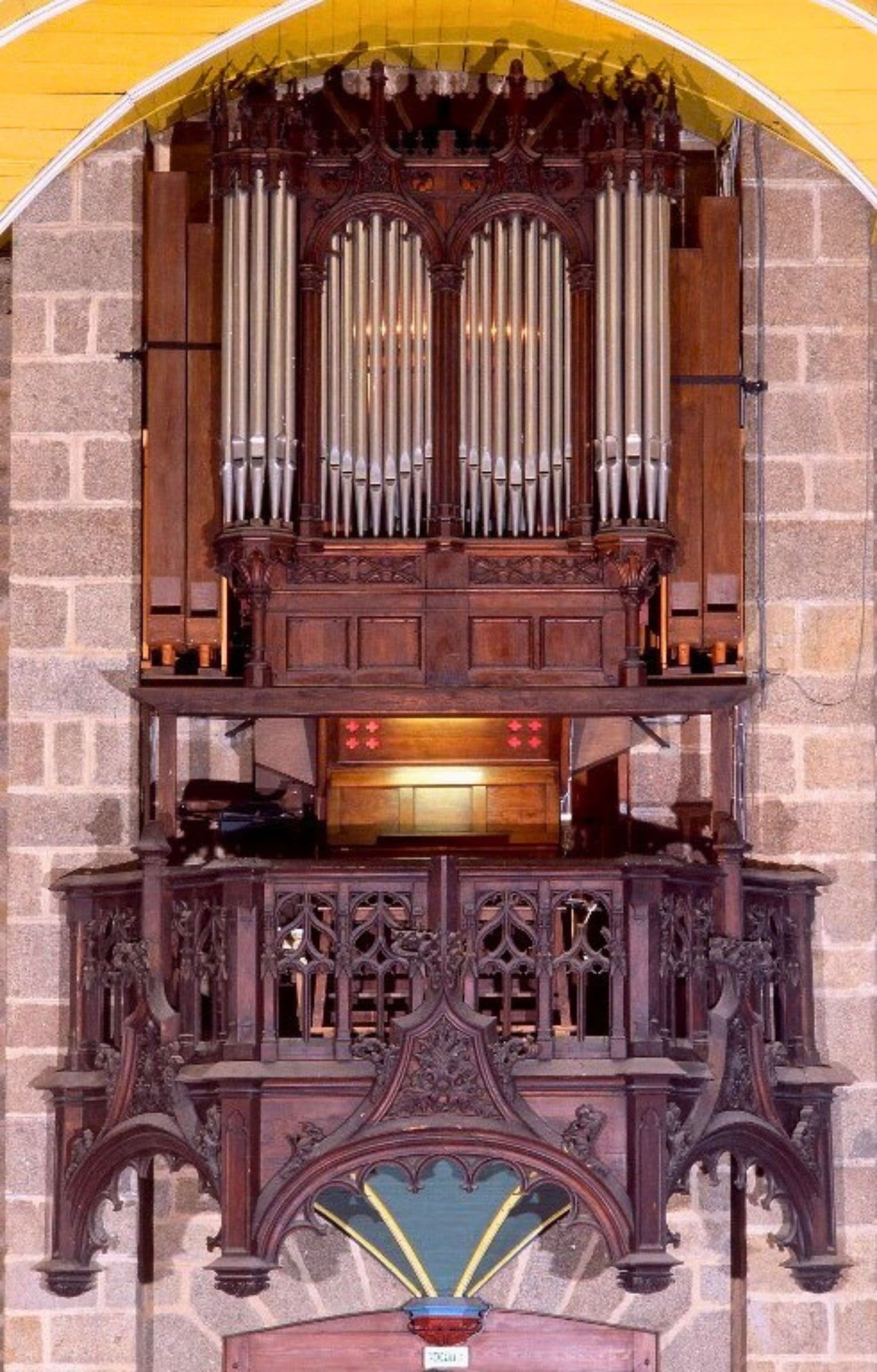 L'orgue de l'église Sainte-Croix au Conquet