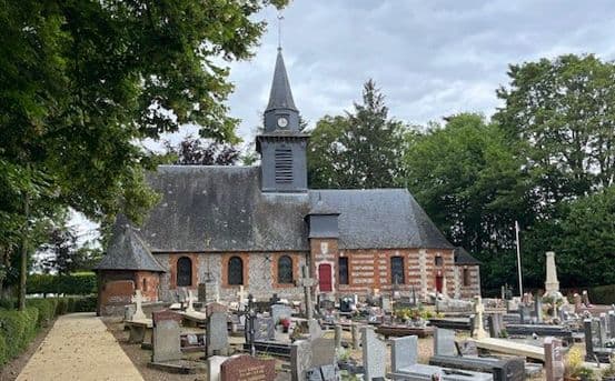 Les vitraux de l'église de Bois-Héroult