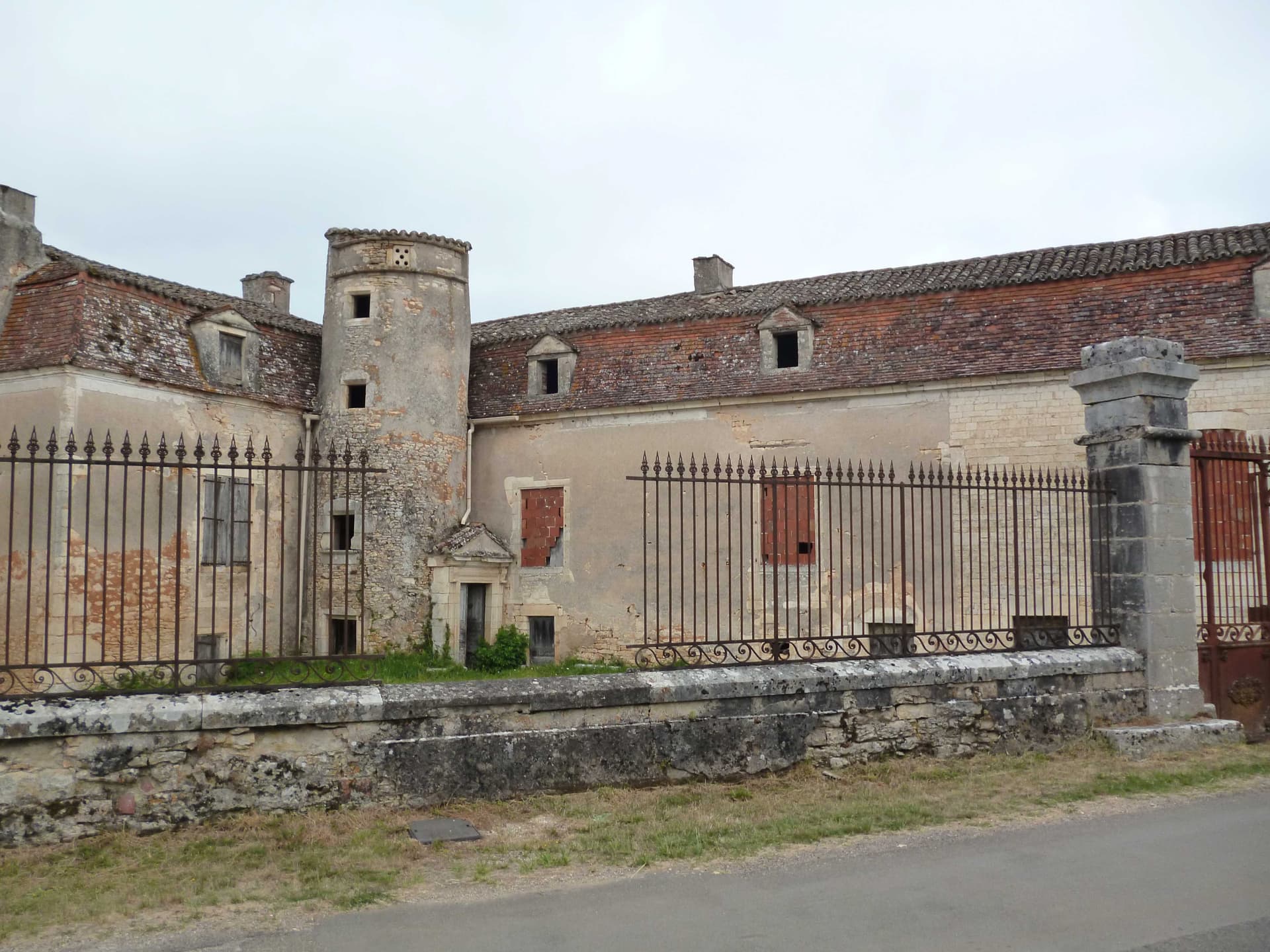 Château de la Roze à Escamps 