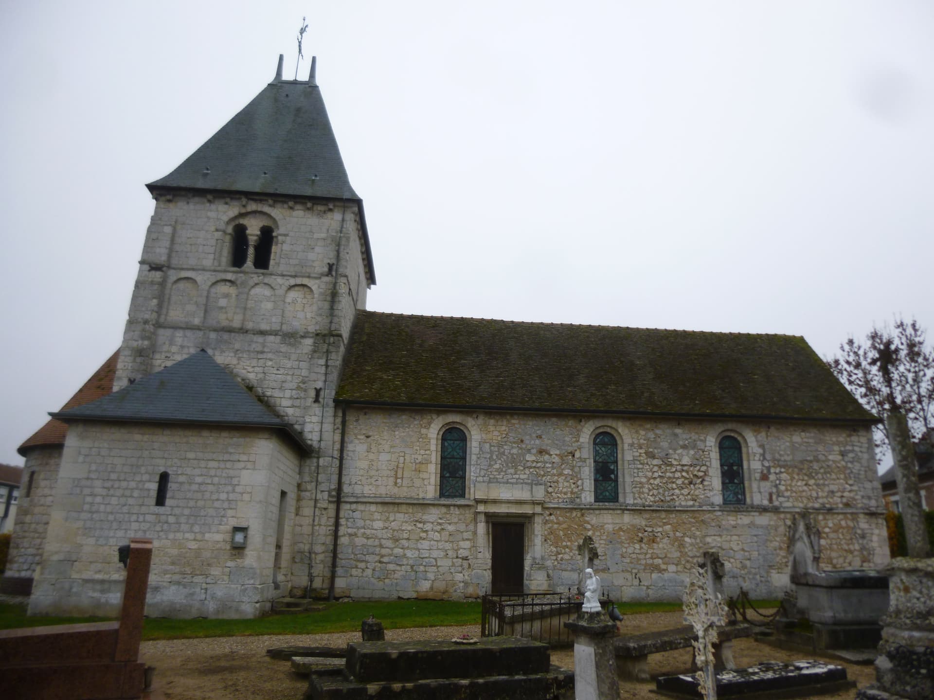 Église Saint-André de Yainville