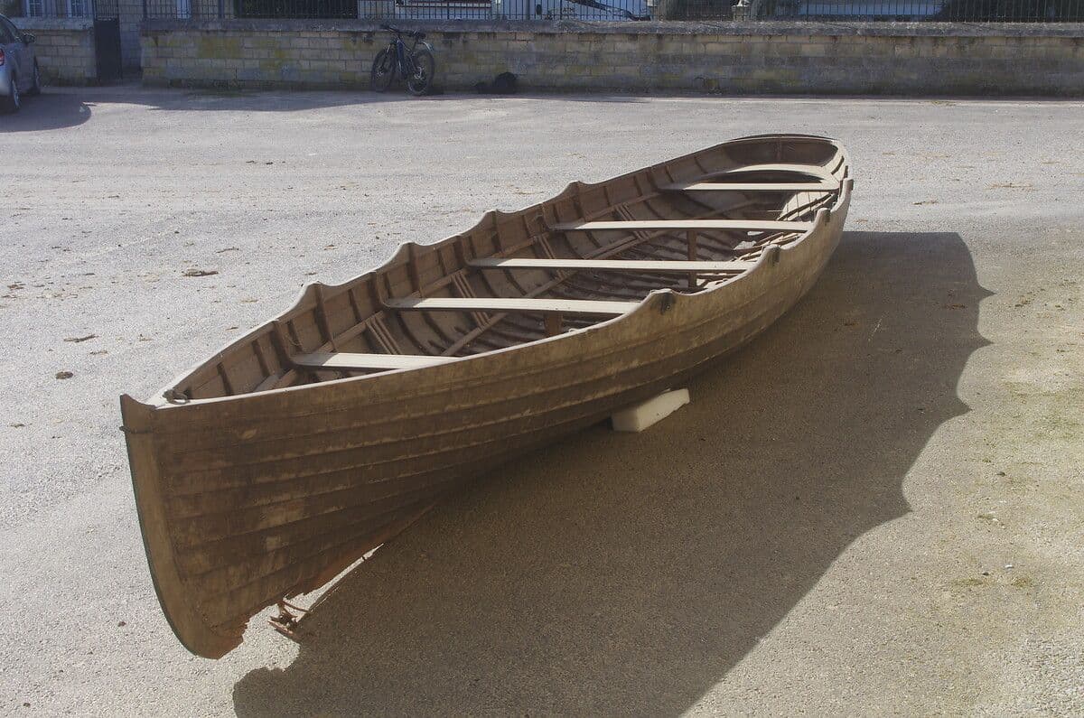 Canot-yole Silvestre à Pierrefonds