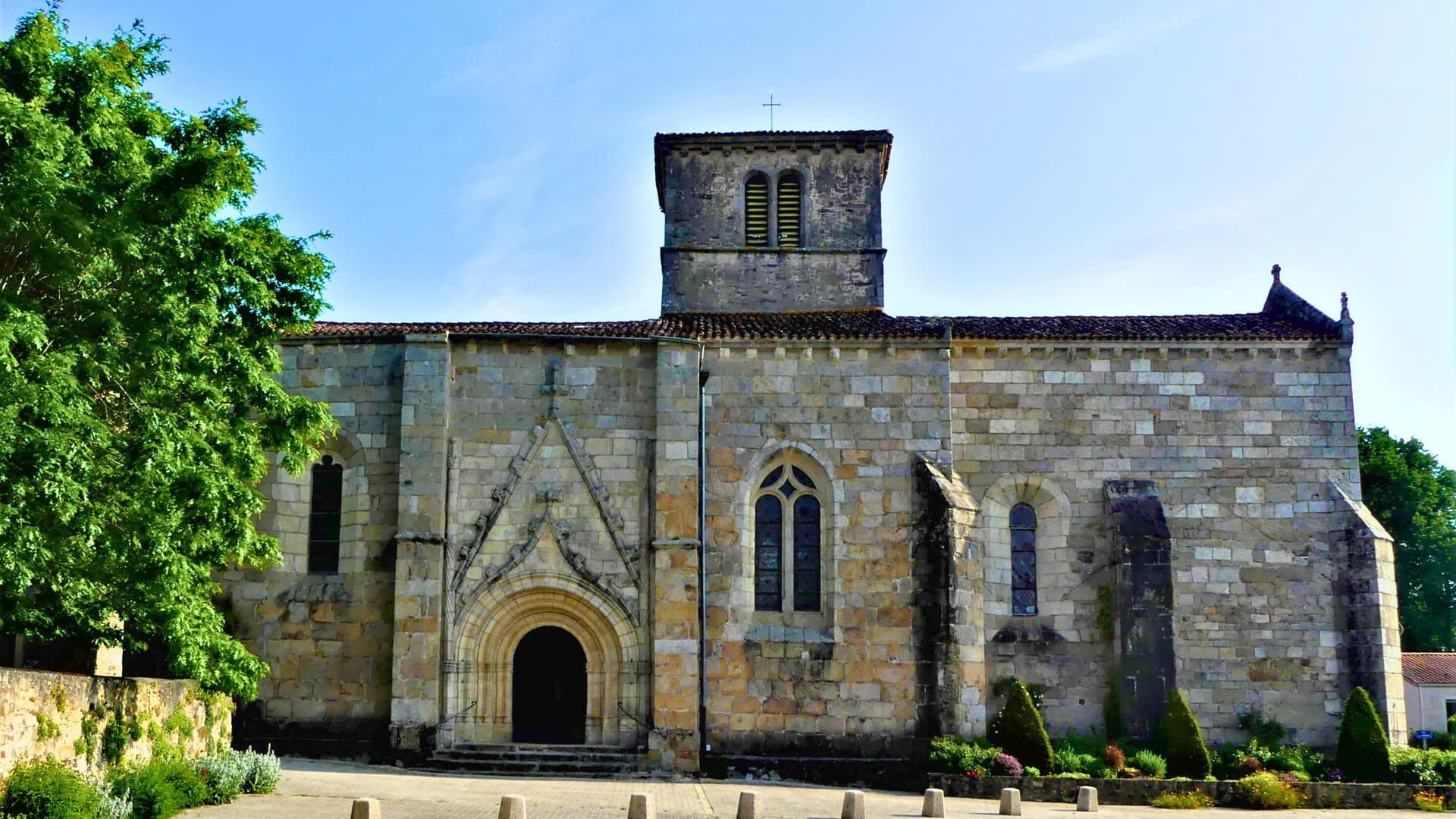 Église de Saint-Paul-en-Pareds