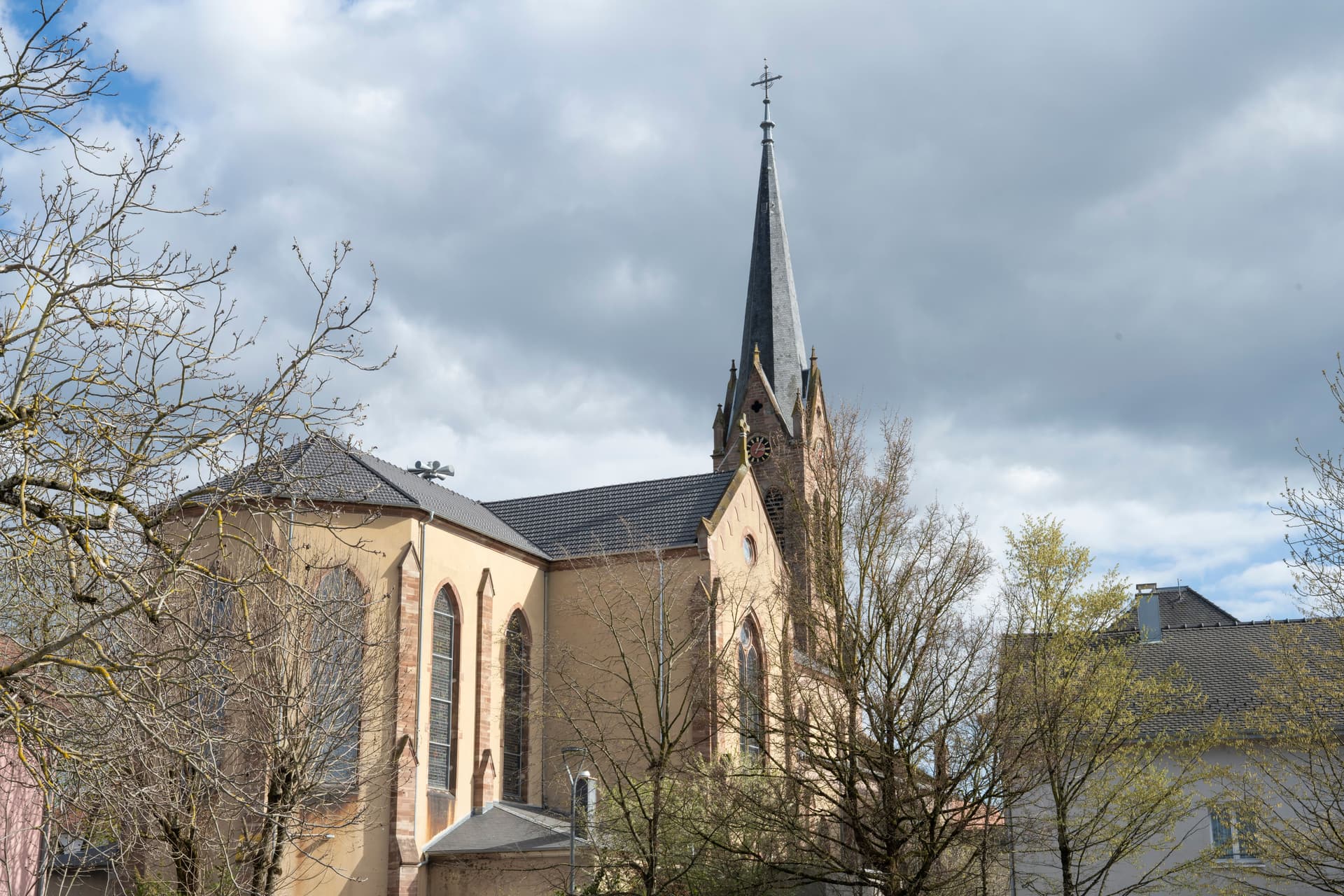 Eglise Saint-Nicolas de Village-Neuf