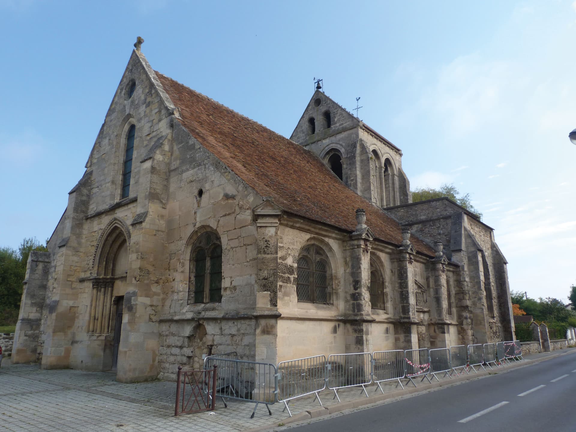 Eglise Saint-Etienne de Fosses