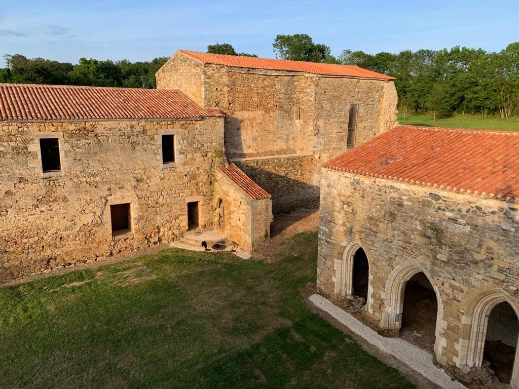 Abbaye Sainte-Marie du Gué à Trizay