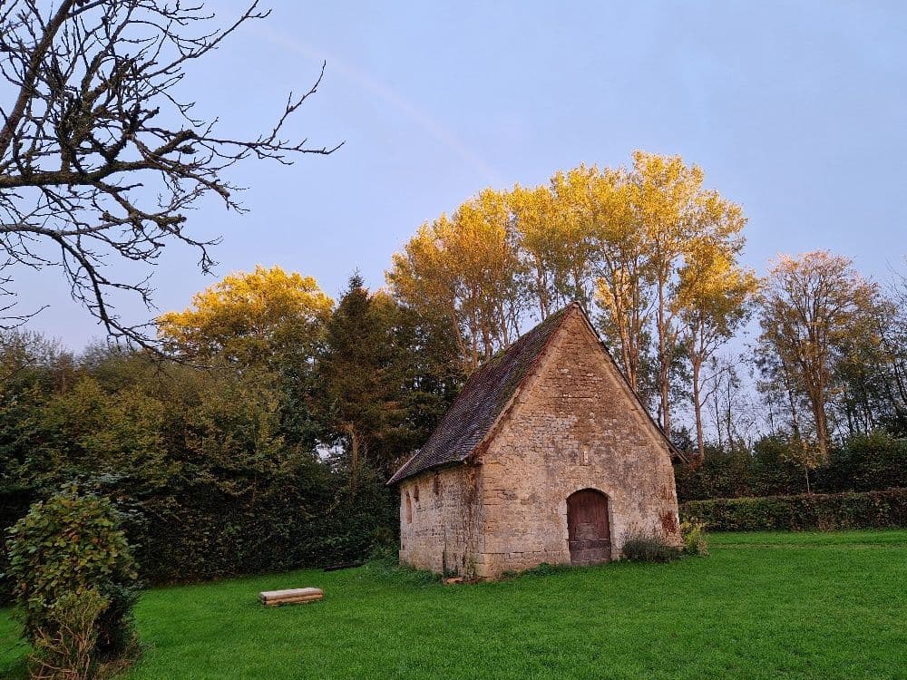 Chapelle à Saint-Jean-de-Livet