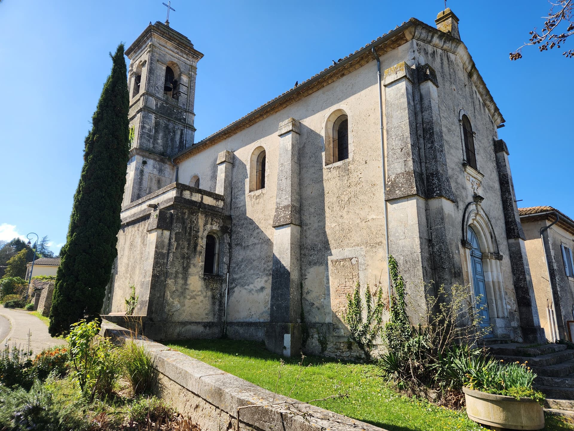 L'église Saint-Simon à Brouzet-les-Alès