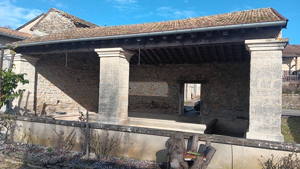 Lavoir de Champvent à Chardonnay