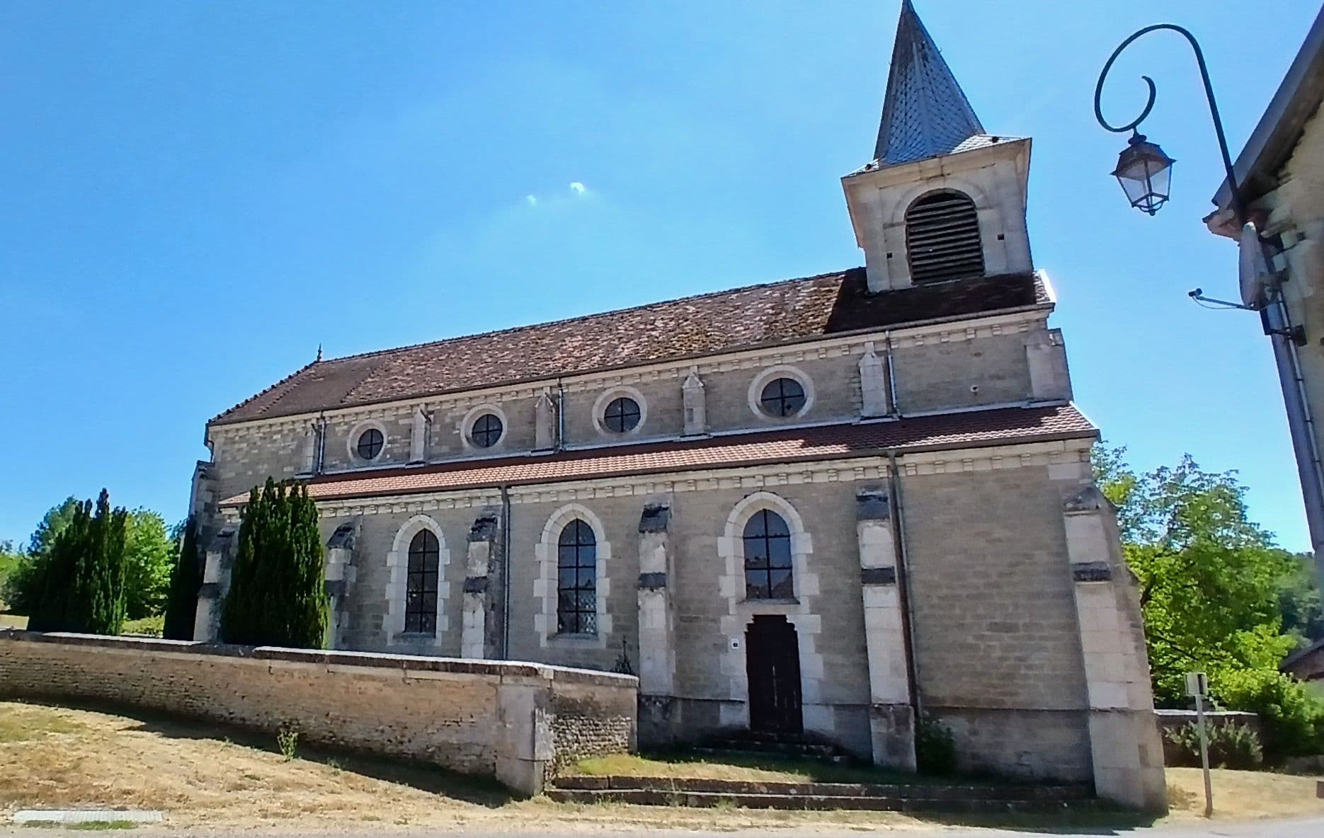 Eglise Saint-Claude de Ternat