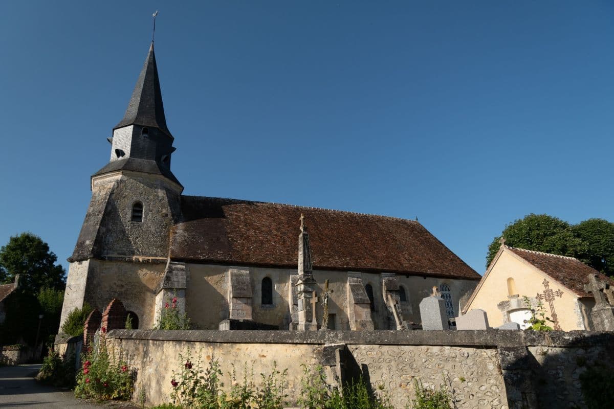 L'église Saint-Hilaire de Comblot