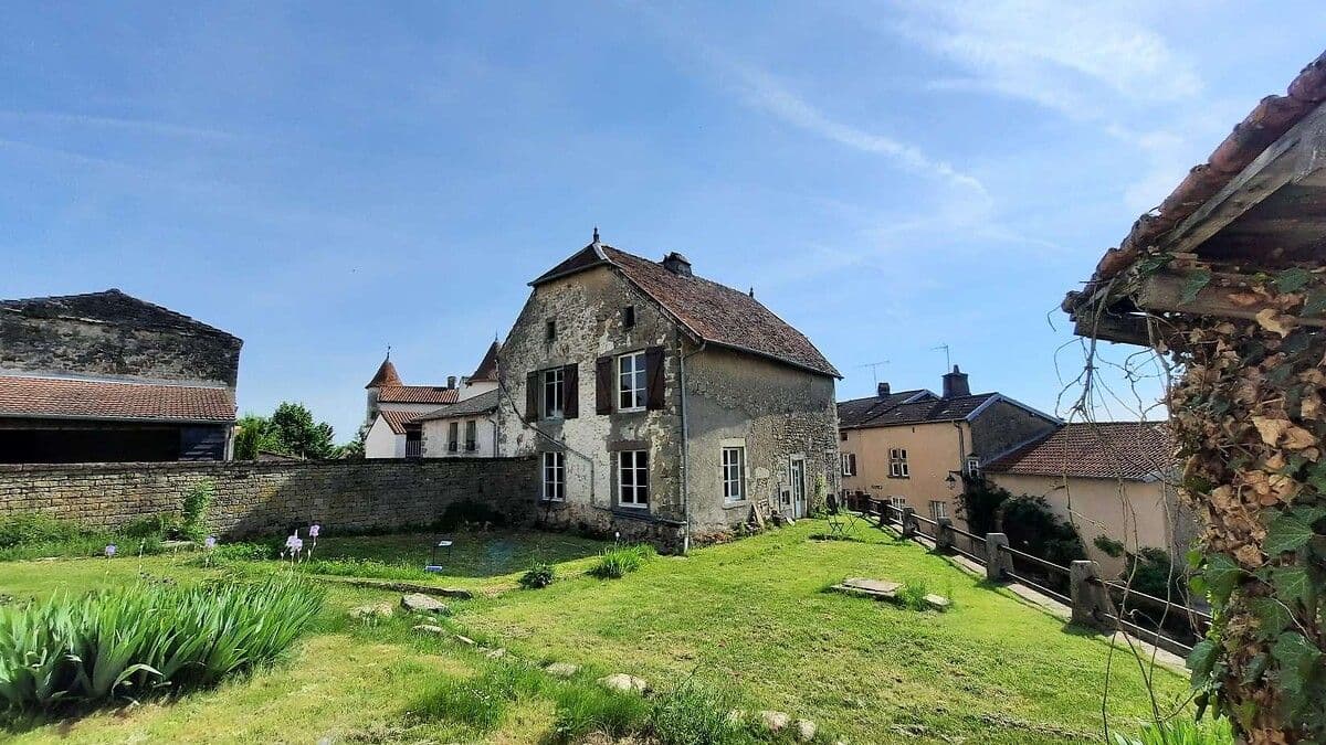 Ancien hôpital à Châtillon-sur-Saône