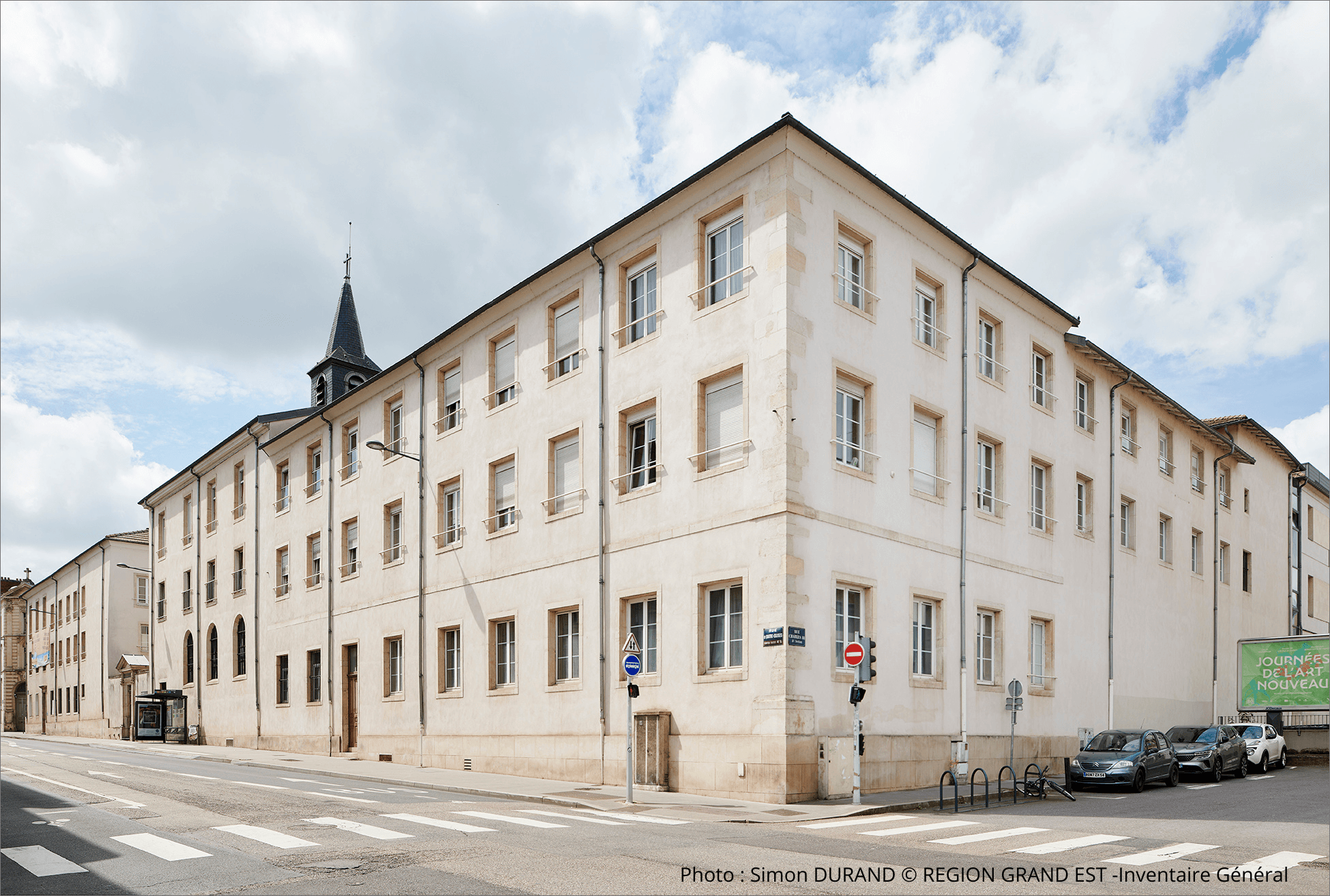 Bâtiment historique des maisons hospitalières