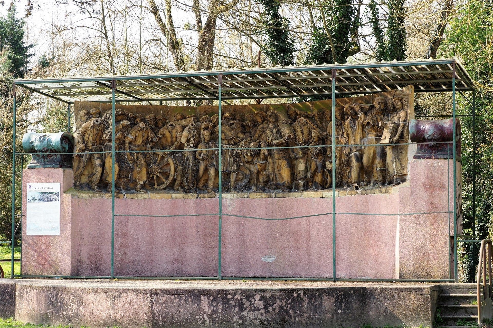 Frise du Travail