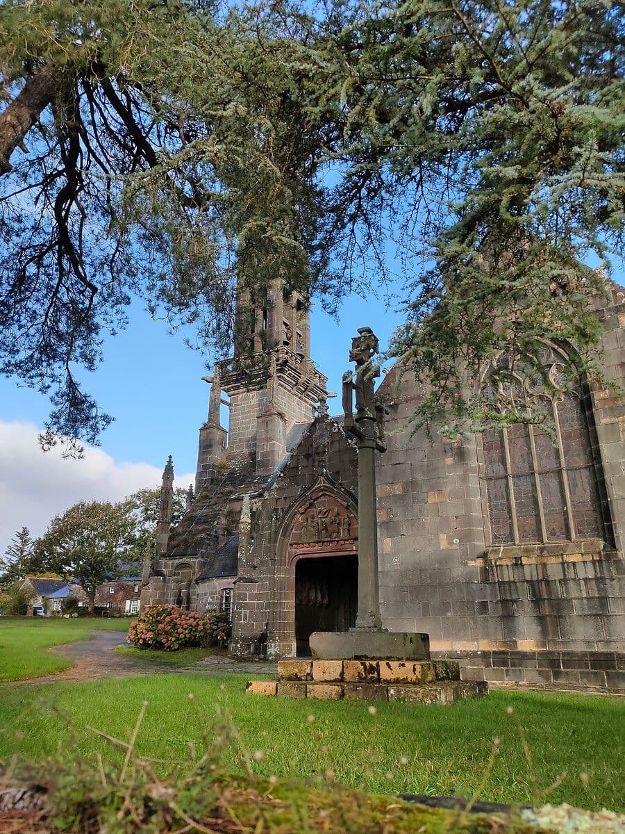 Cloche de l'église Notre-Dame de Rumengol au Faou