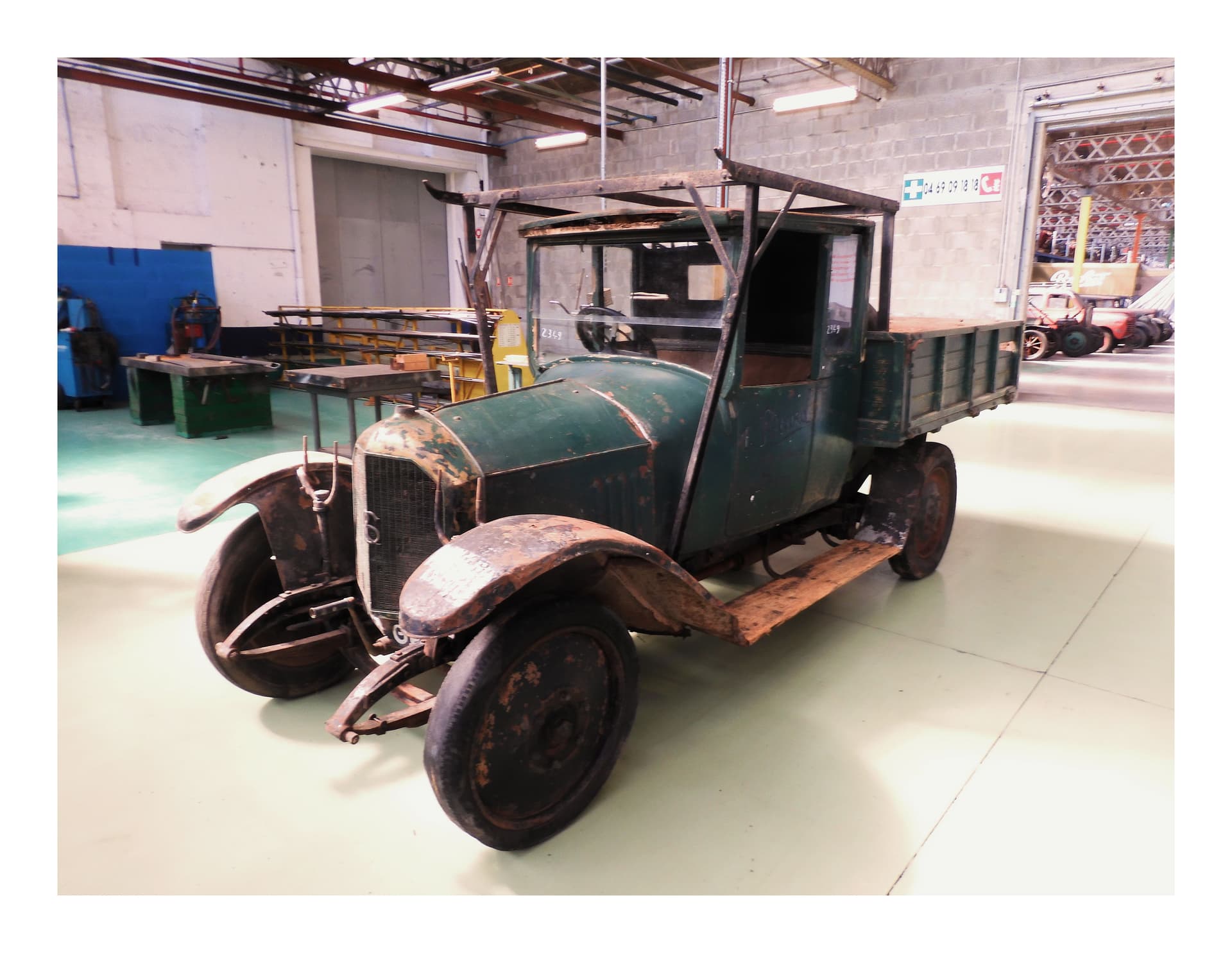 Voiture Rochet Schneider 15000