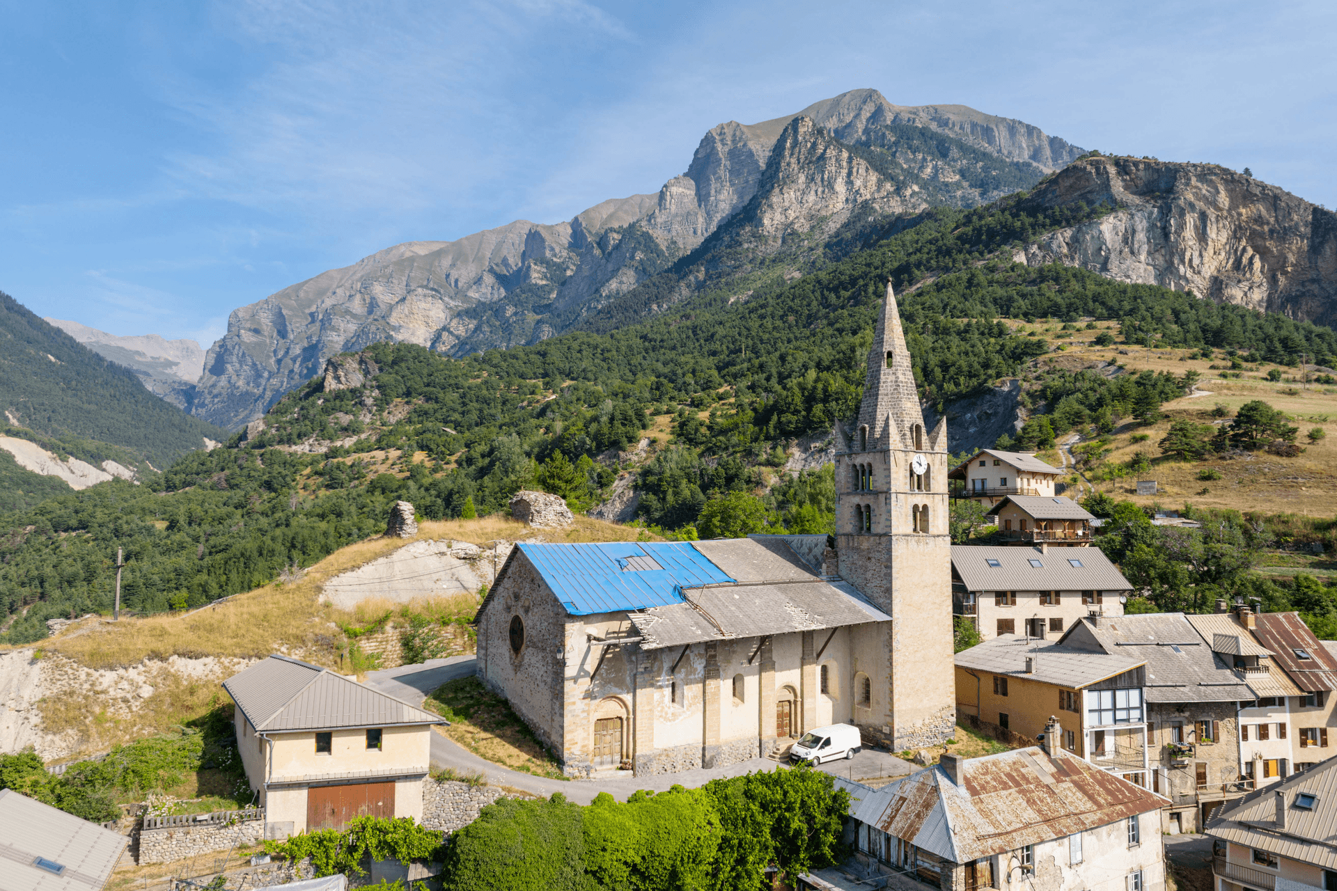 L'église Saint-Marcellin de Châteauroux-les-Alpes