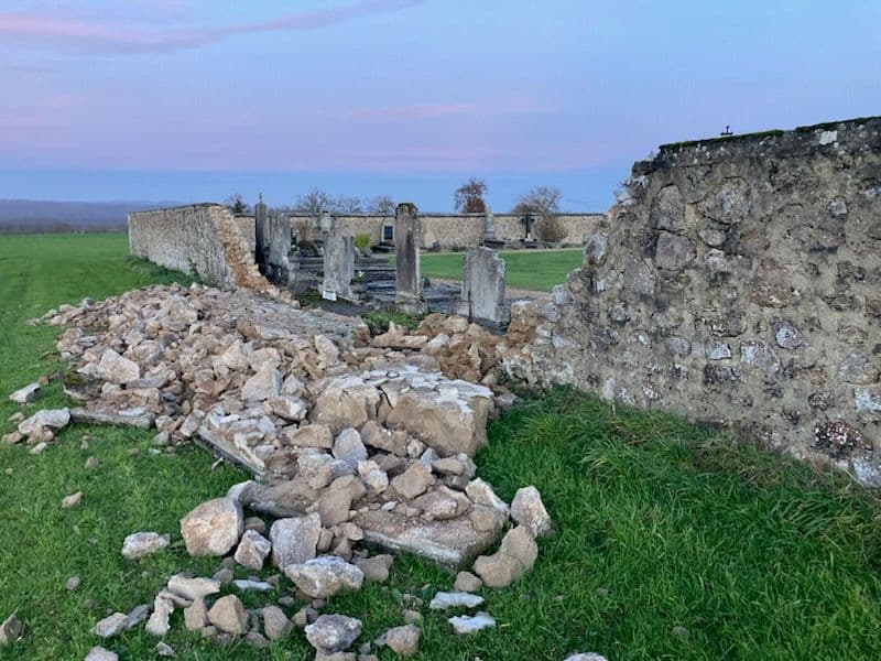 Mur du cimetière