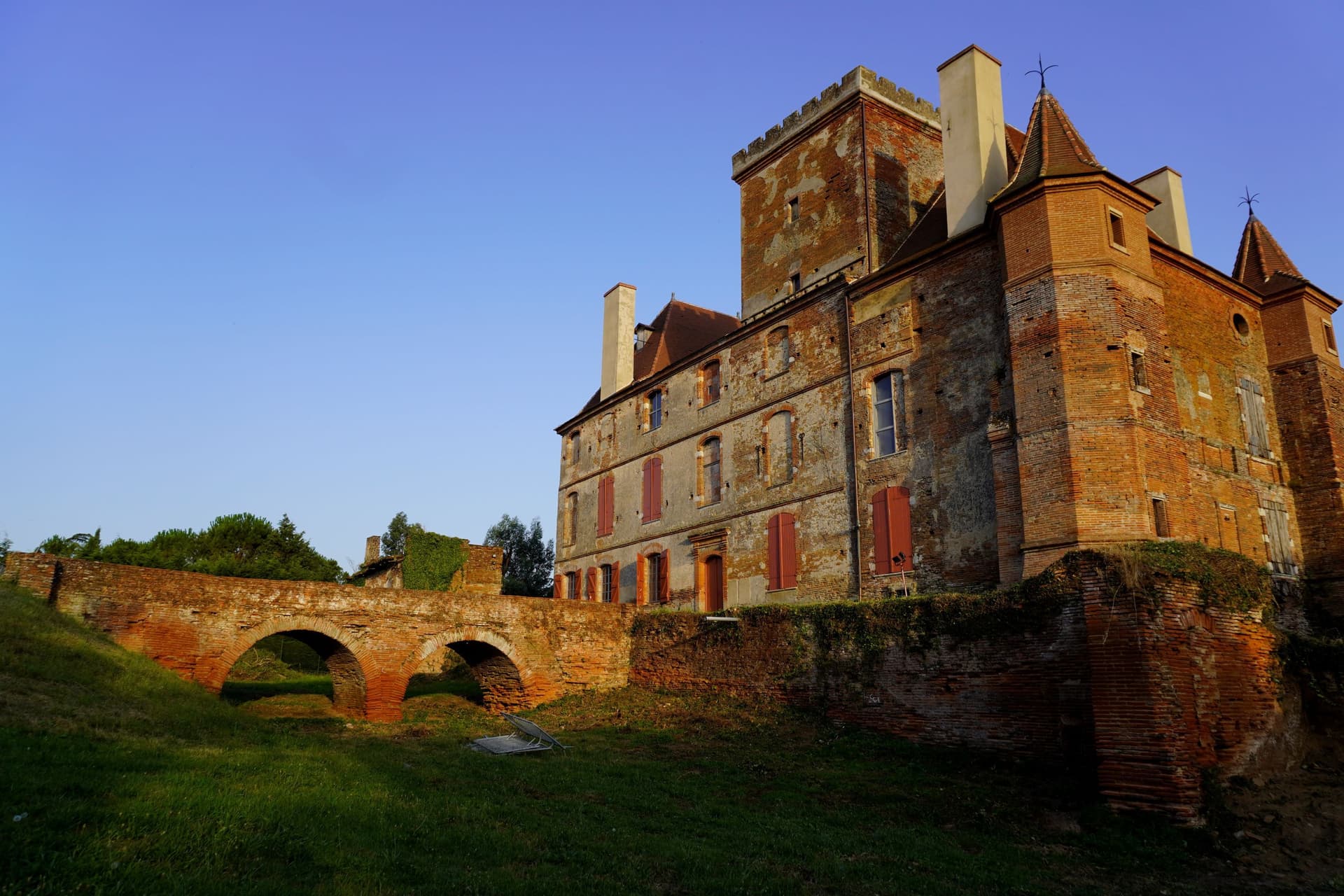 Château de la Salvetat-Saint-Gilles