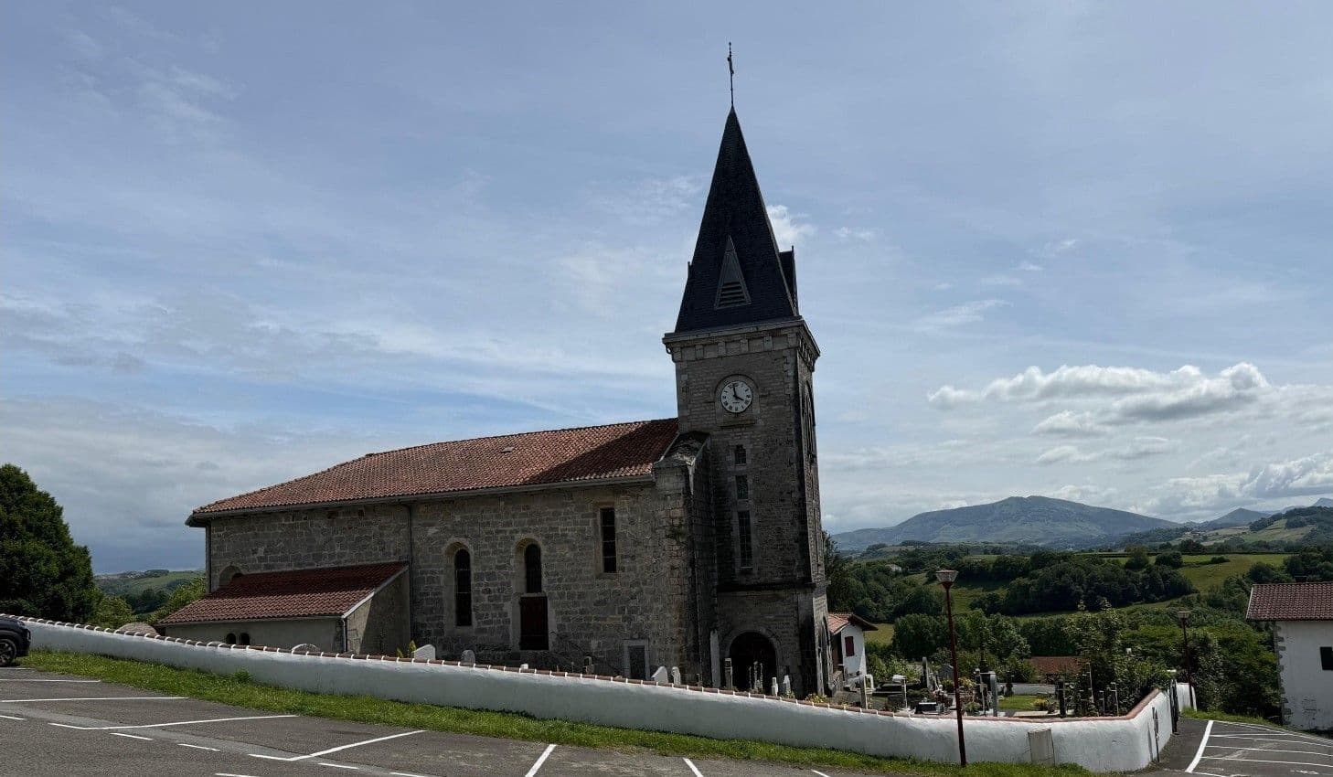 Eglise Saint-Pierre à Ayherre