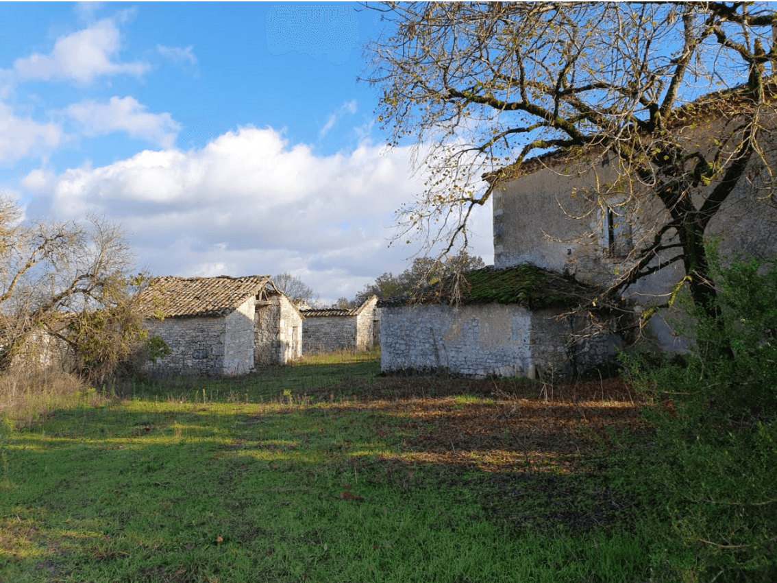 Le Clos Lastours à Montcuq en Quercy Blanc