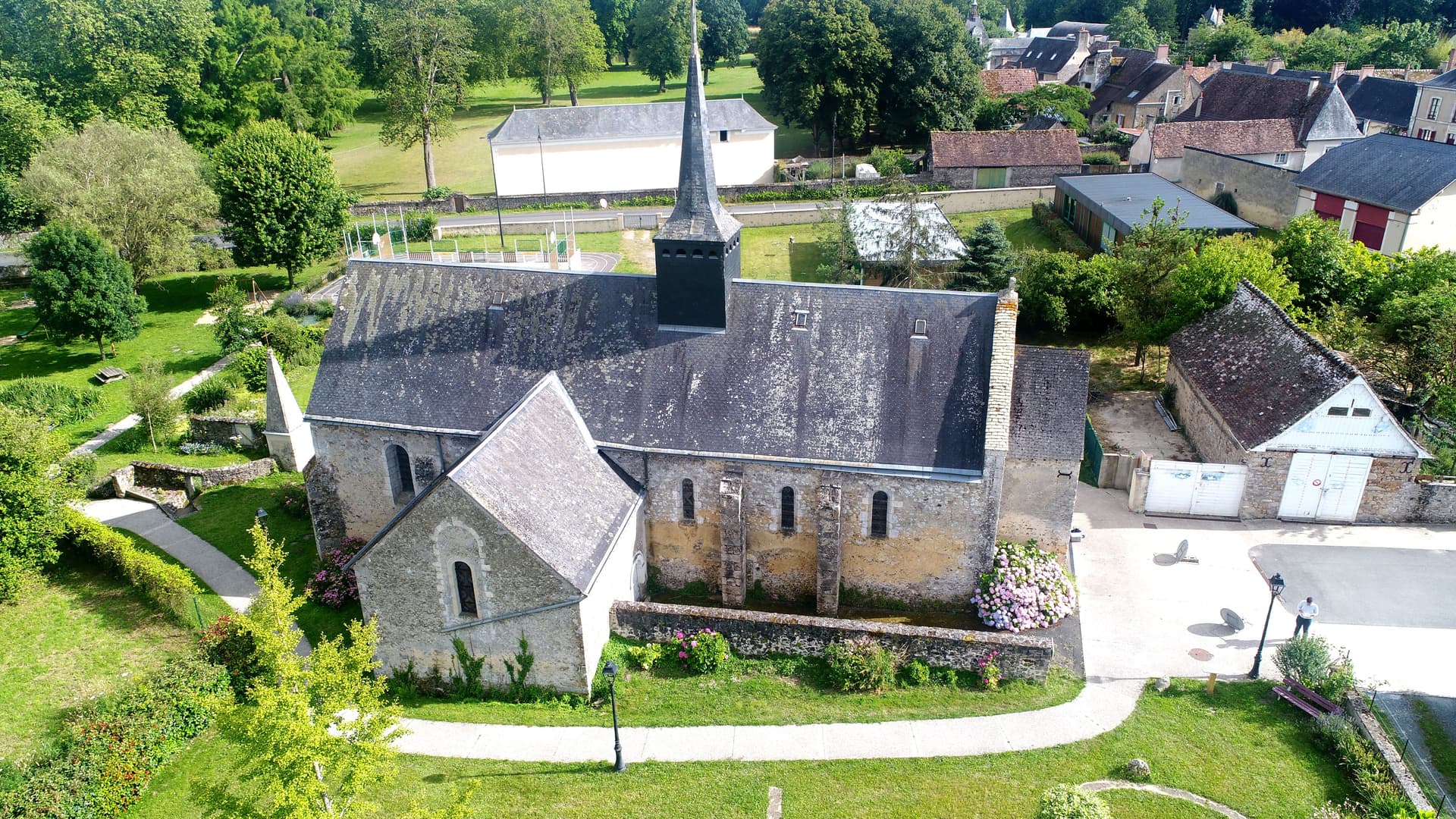 Eglise de la Fontaine-Saint-Martin