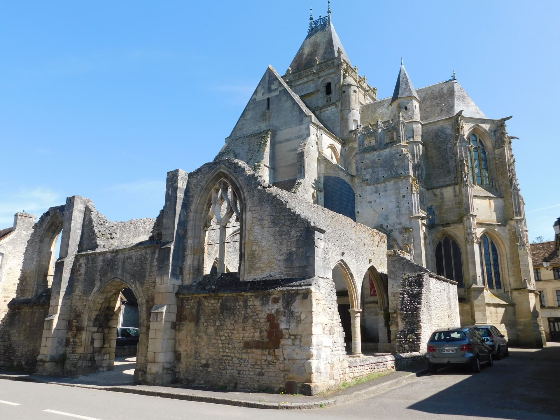 L'église Notre-Dame d'Ecouché-les-Vallées