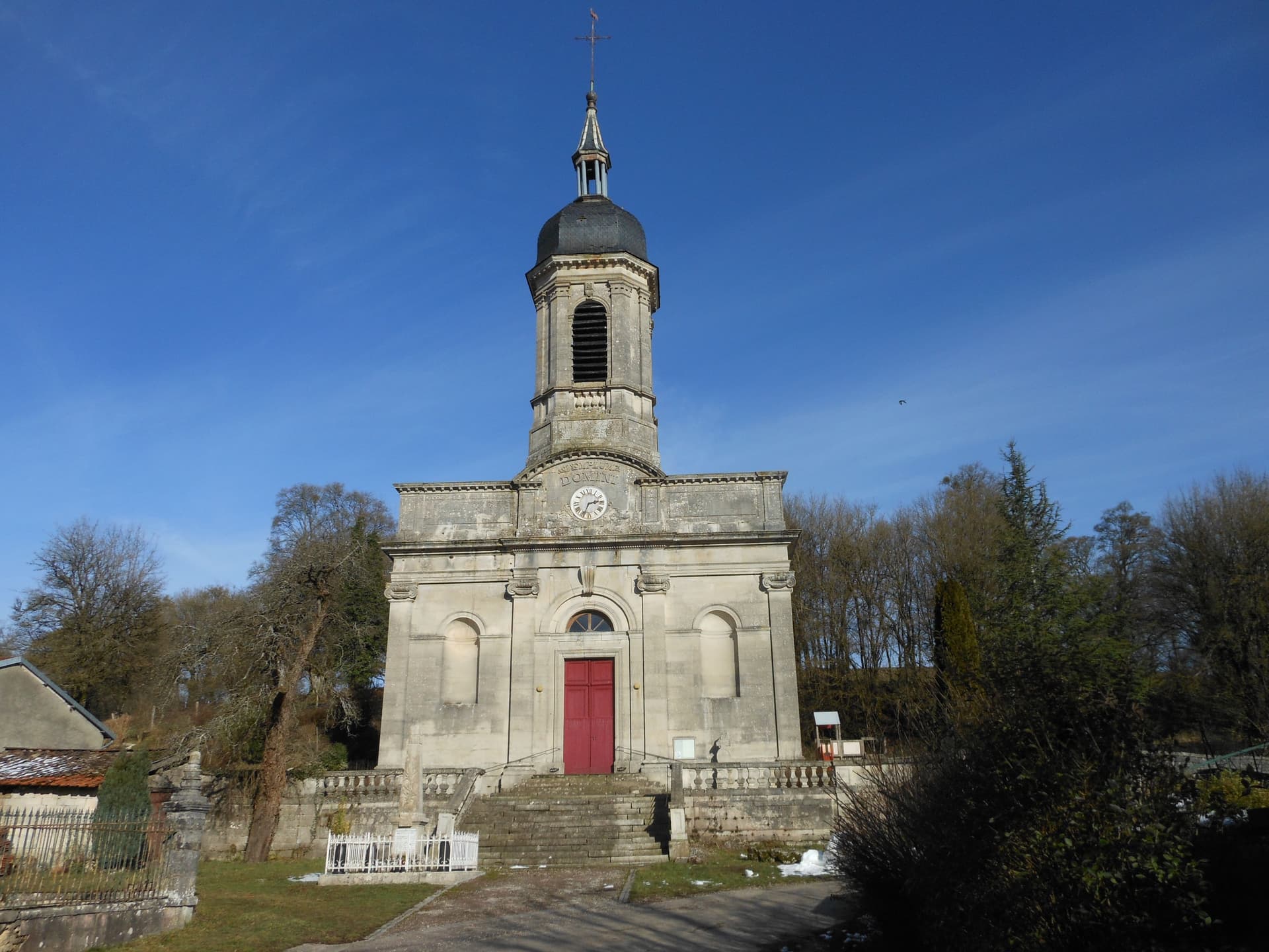 Eglise Saint-Amand de Nant-le-Grand