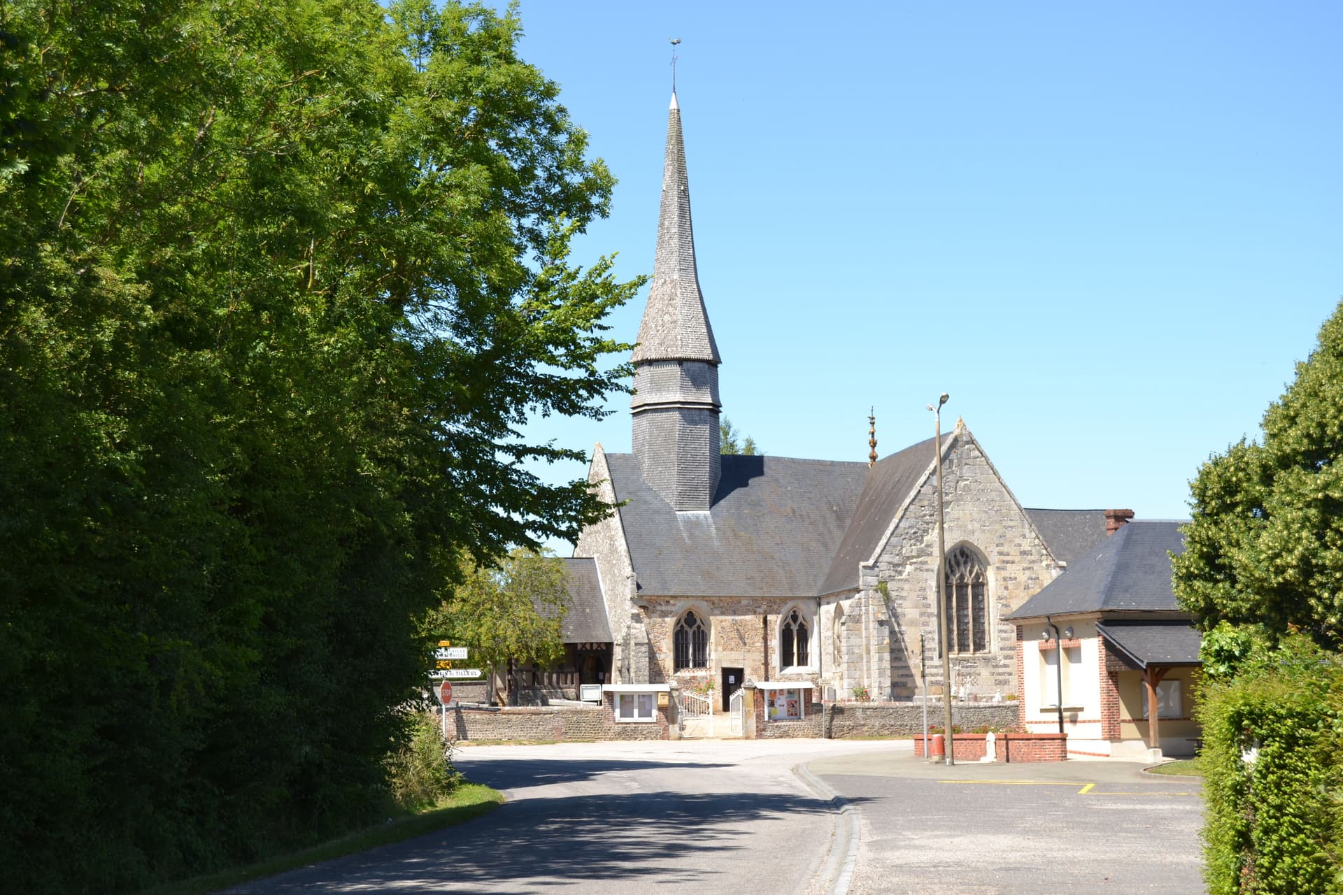 L'église de Saint-Victor-de-Chrétienville
