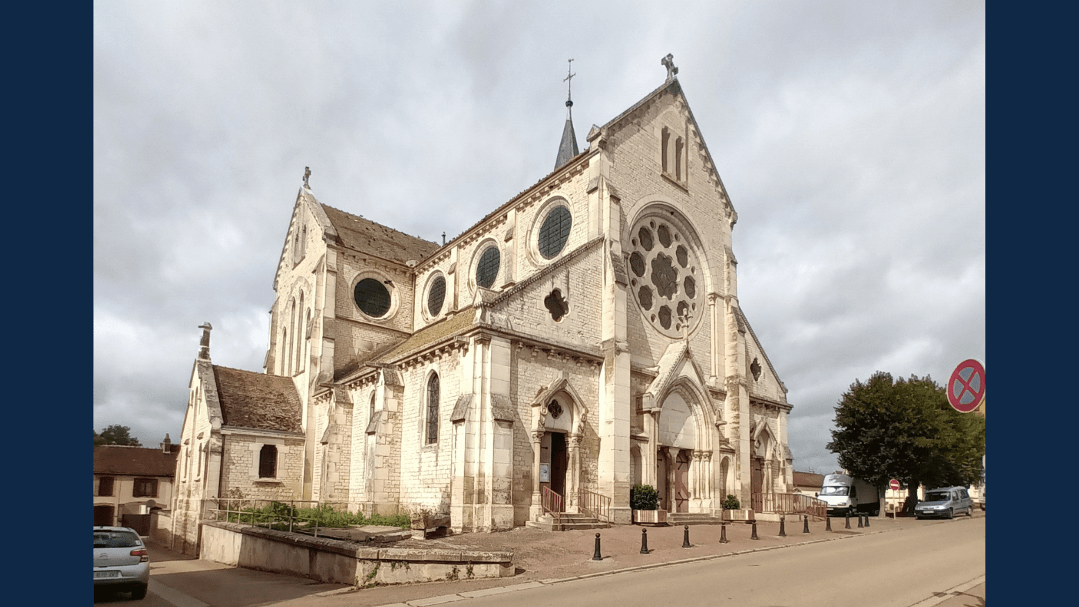 Eglise Saint-Martin à Montholon