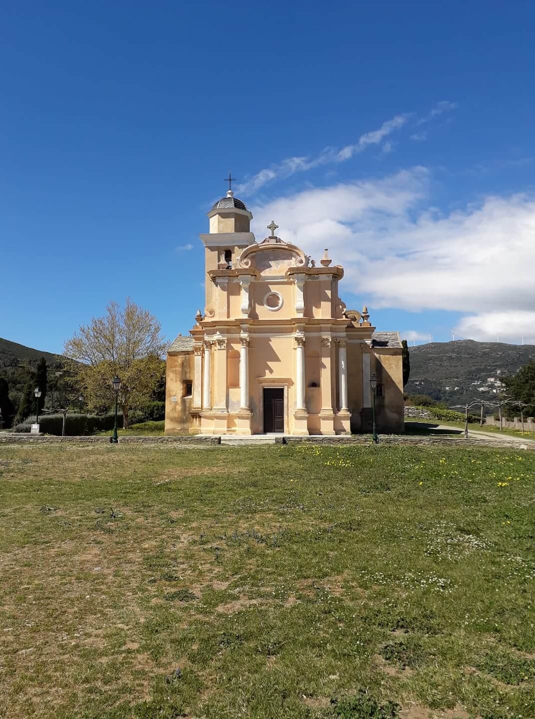 Eglise San Nicolao de Tomino
