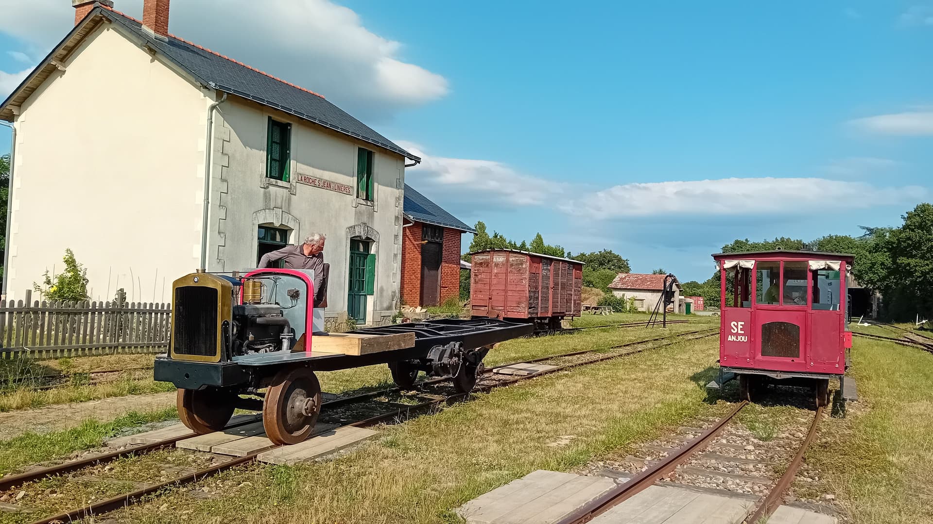 Autorail De Dion-Bouton JM3 et sa remorque