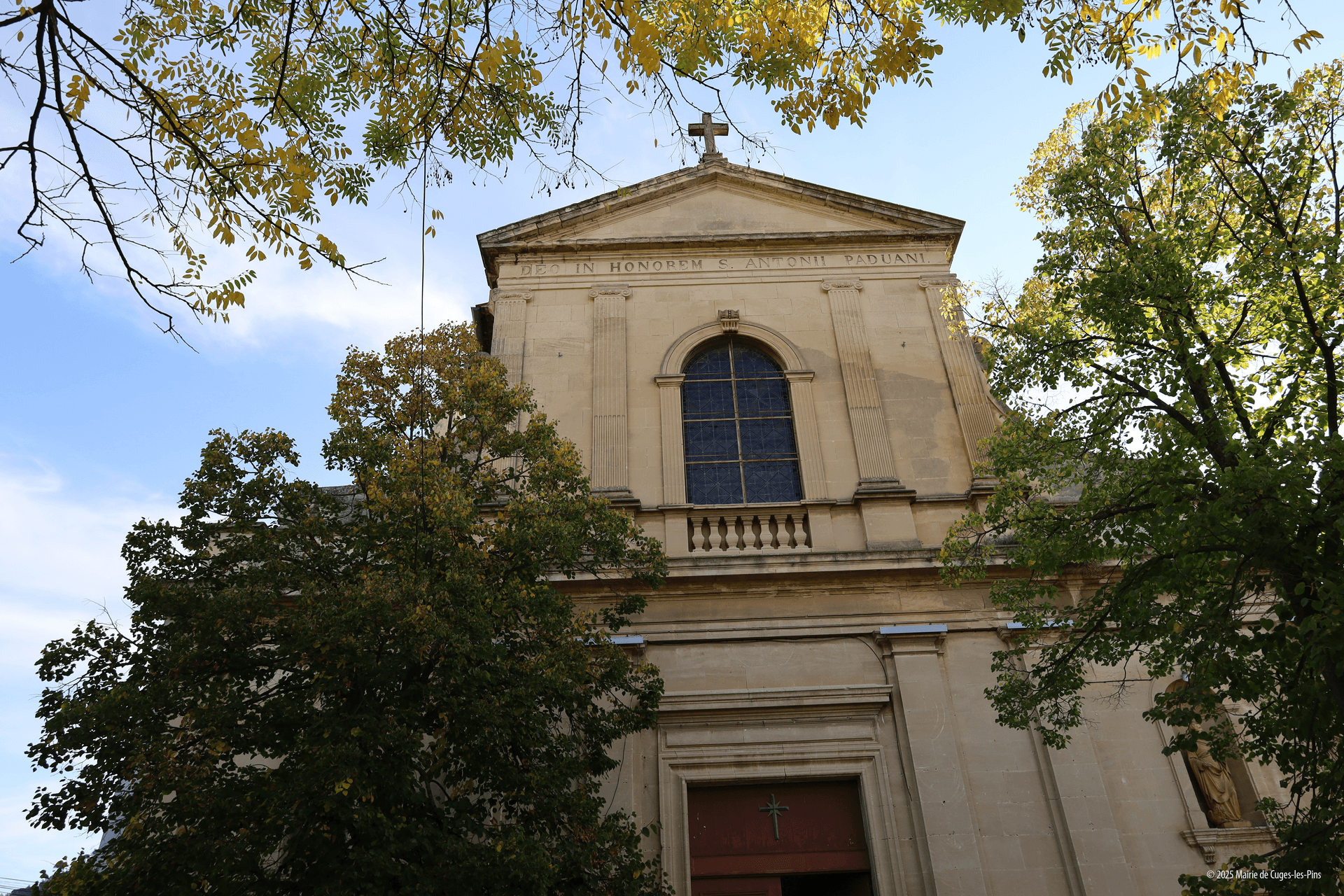 Eglise Saint Antoine de Padoue à Cuges-les-Pins