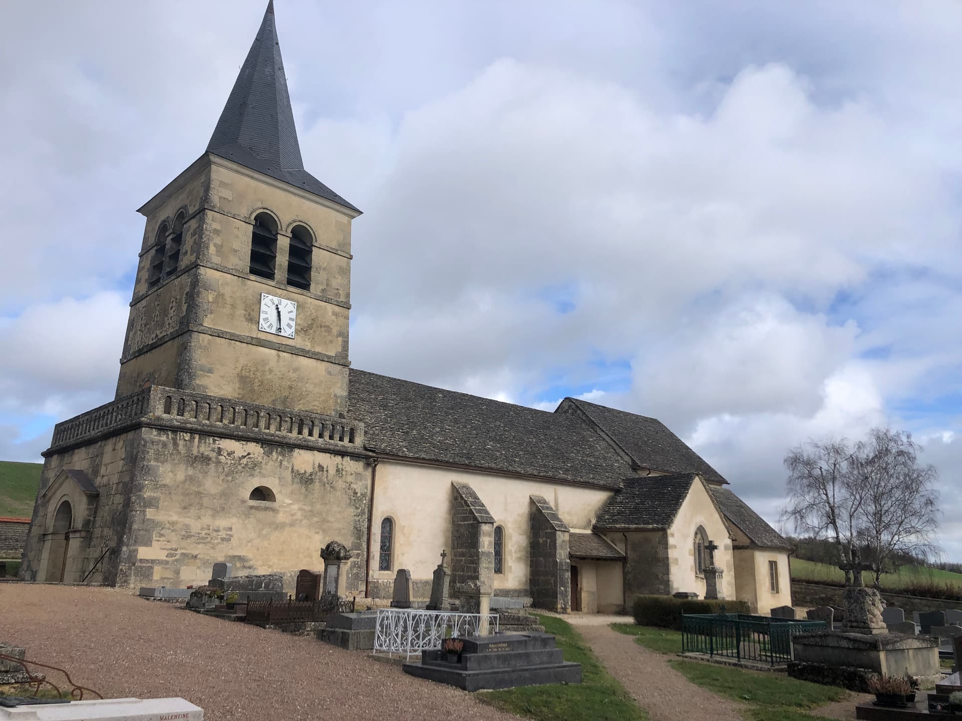 Eglise Saint-Maurice à Villiers-les-Hauts