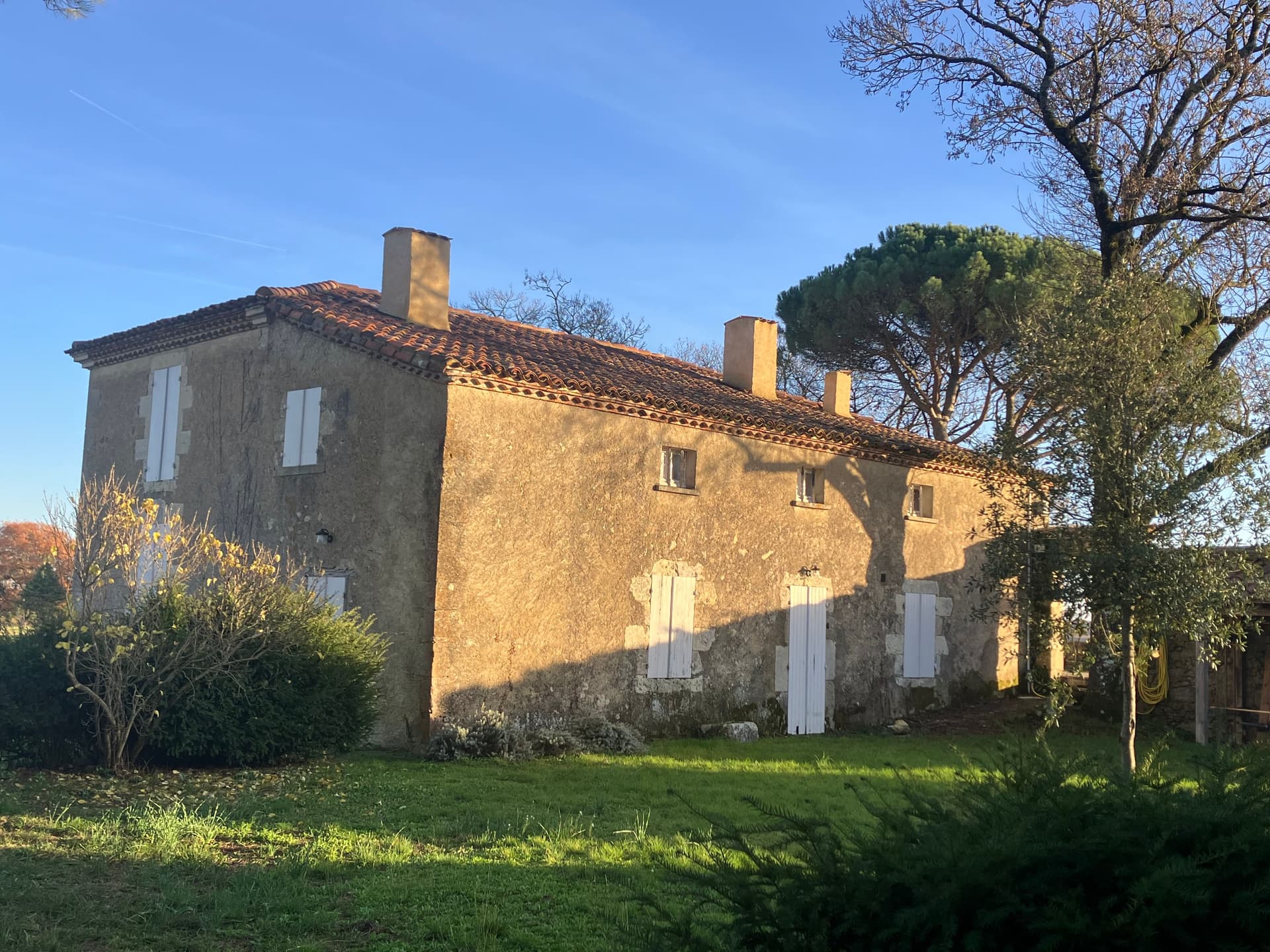 La métairie de Paveillac à Roquebrune