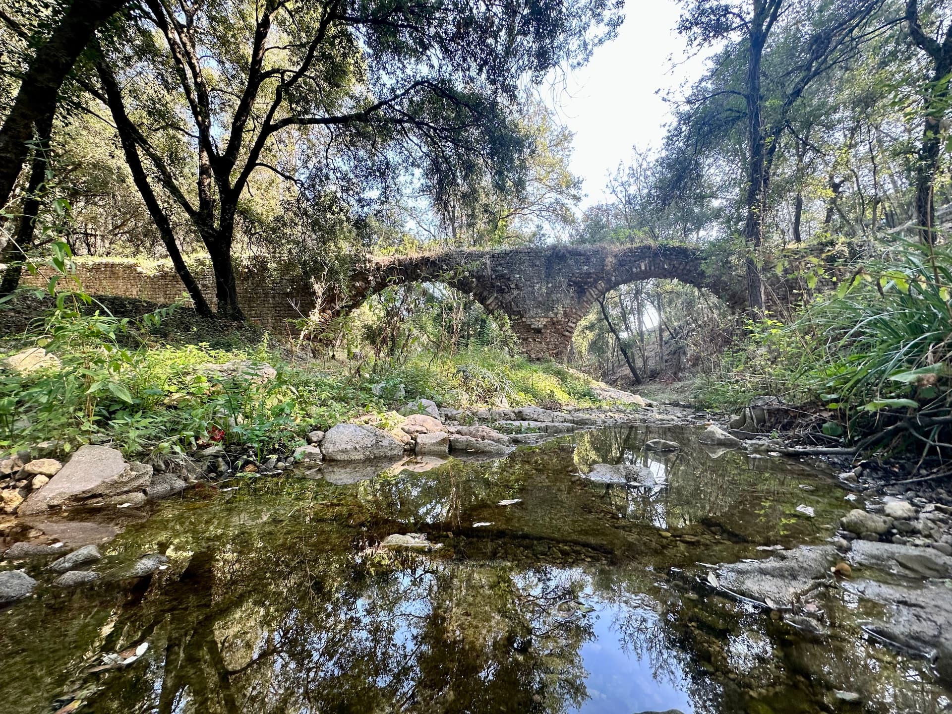 Aqueduc de la Bouillide à Valbonne 