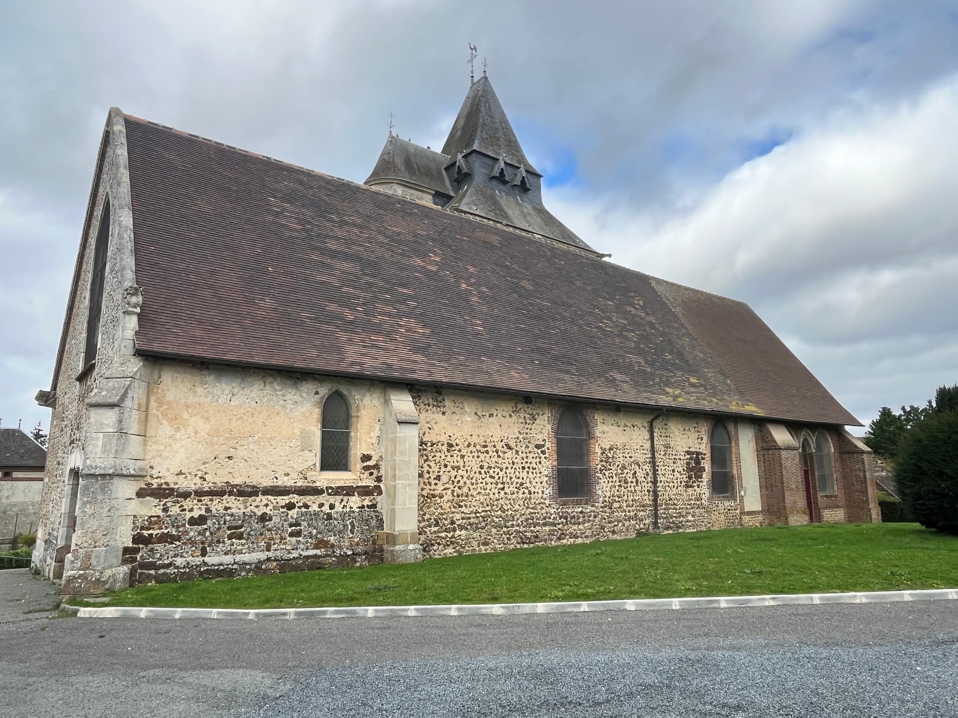 Eglise Saint-Martin d'Ambenay