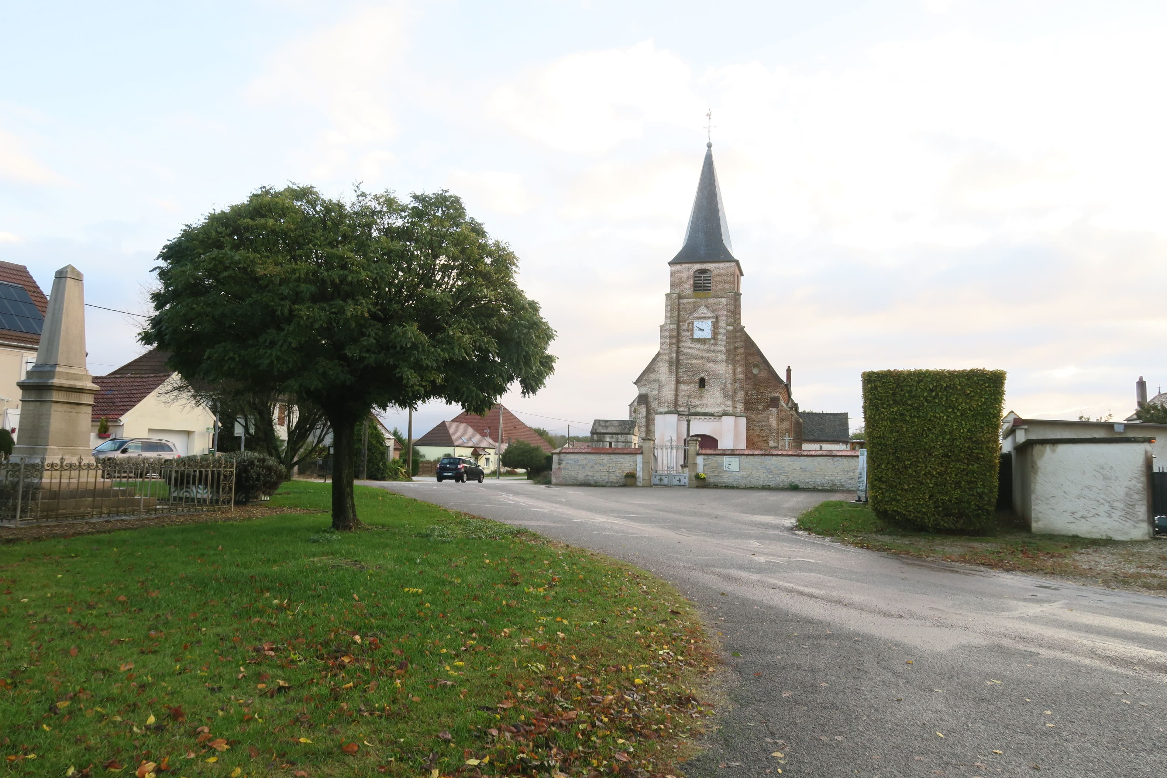 Eglise de la Sainte-Trinité à Franxault