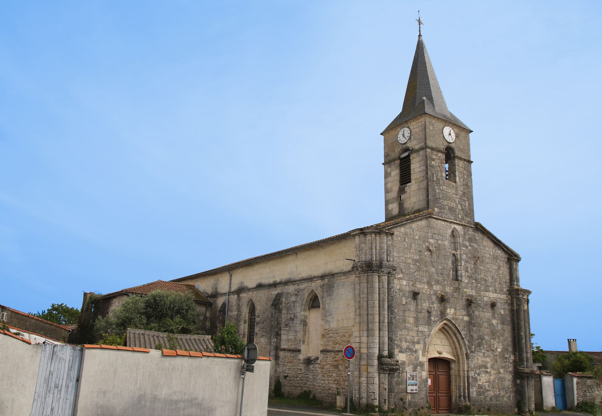 L'église Saint-Etienne d'Arvert est en péril