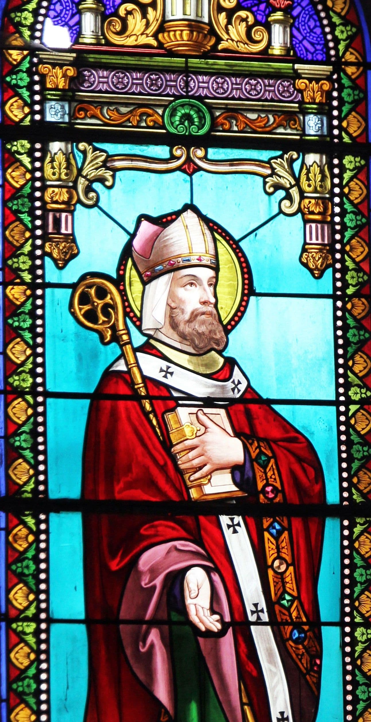 Vitraux de l'église St-Michel à Castelnau-Durban