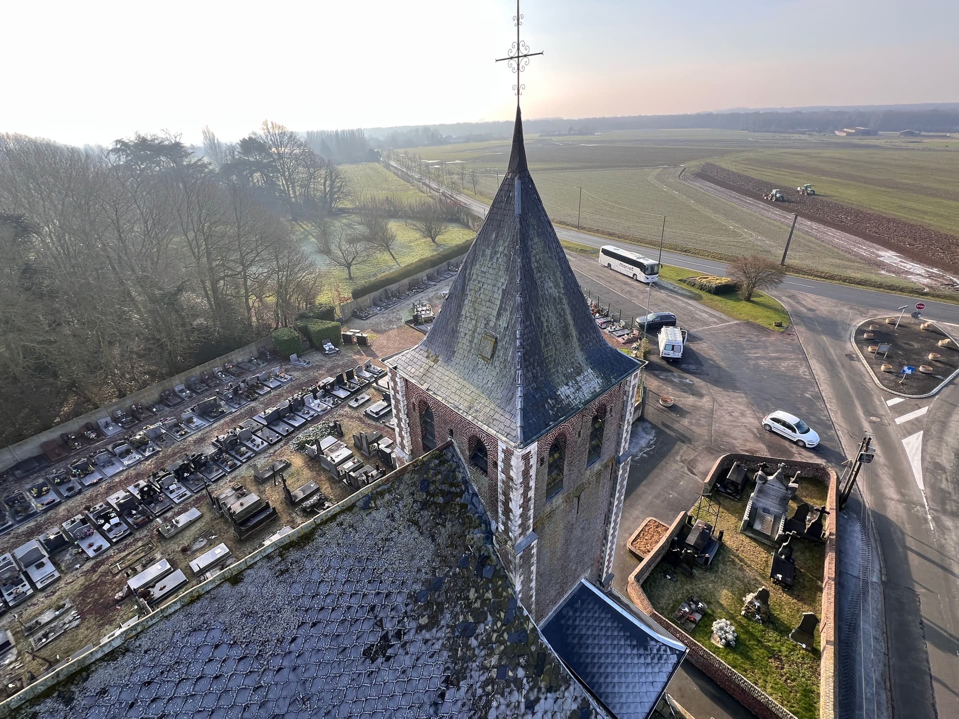 Eglise Sainte-Elisabeth d'Attiches