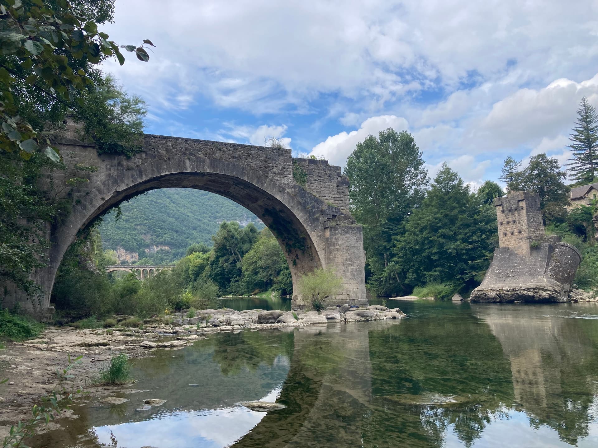Le pont cassé de la Muse au Rozier