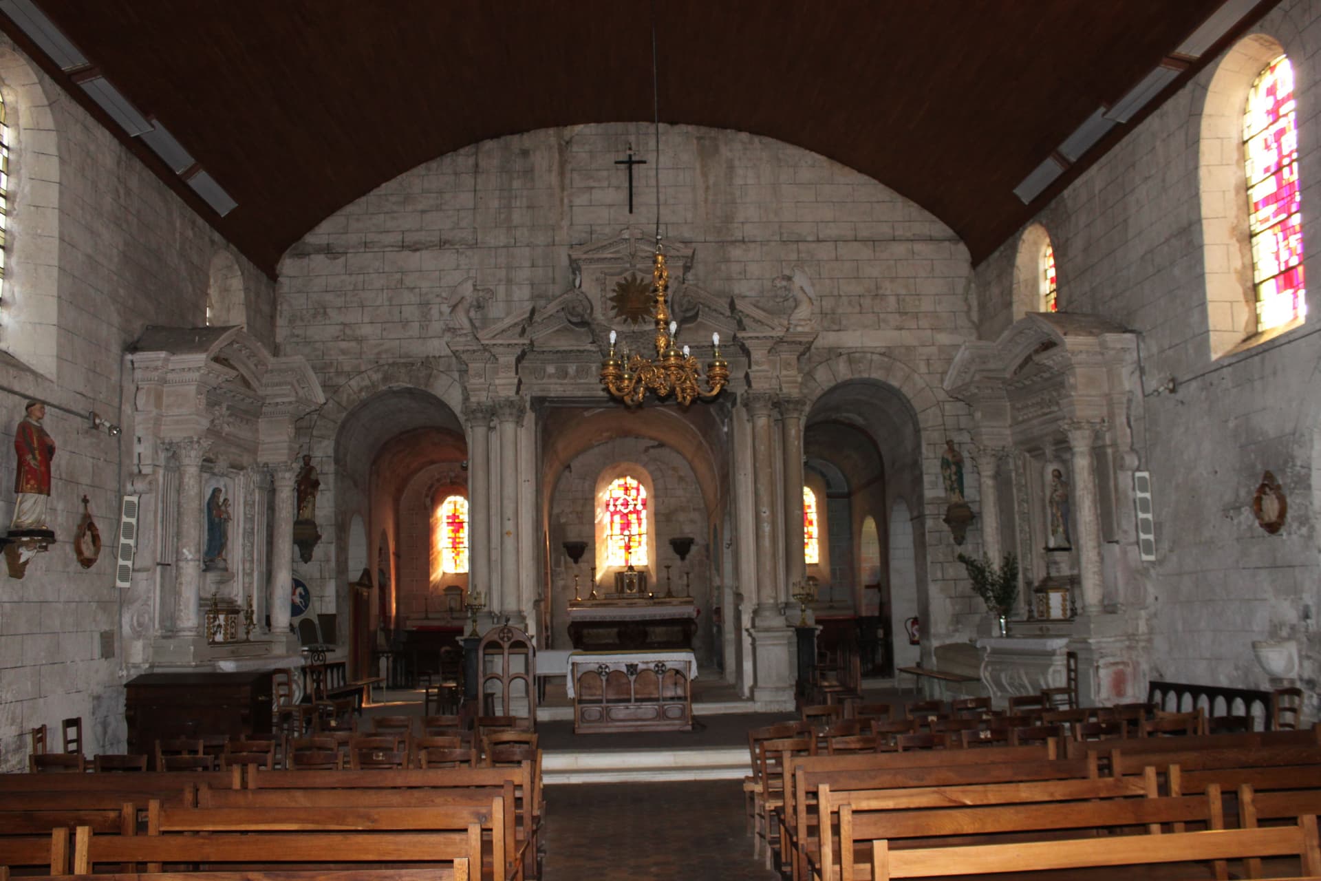 Église Saint-Pierre de Perrusson