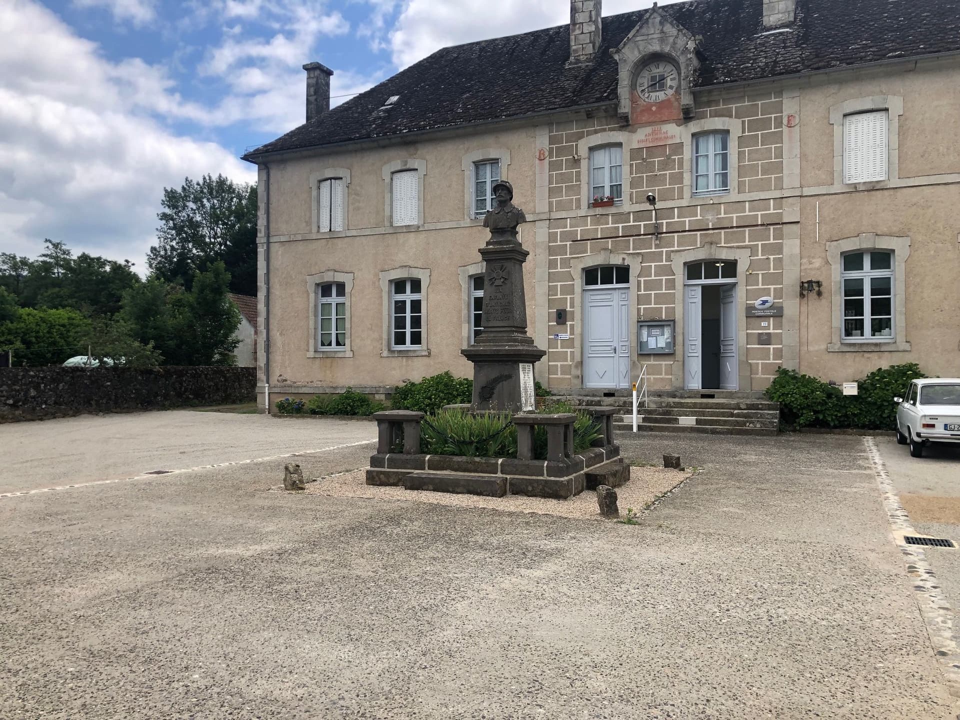 Monument aux morts 
