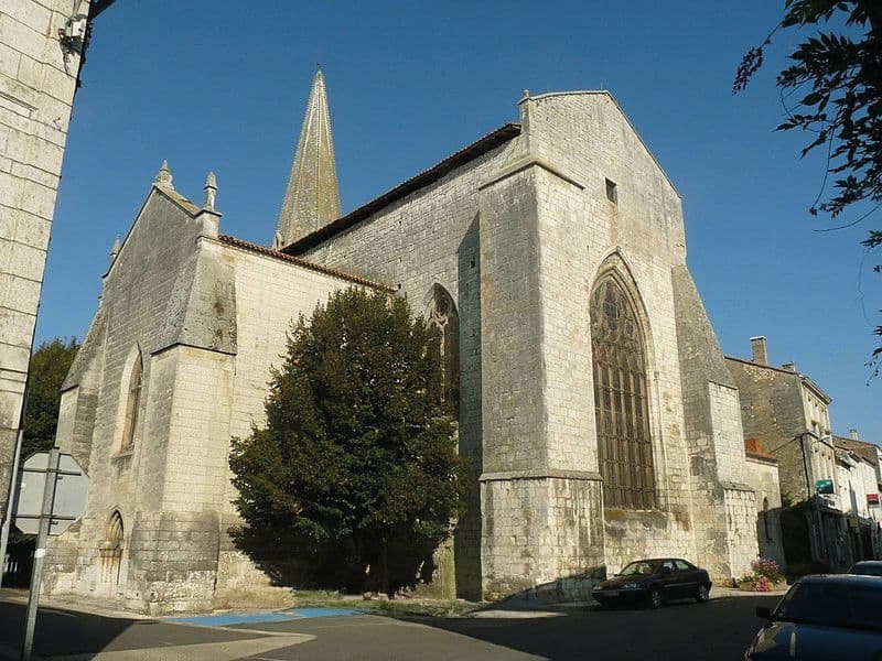 Chapelle LA ROCHEFOUCAULD-EN-ANGOUMOIS