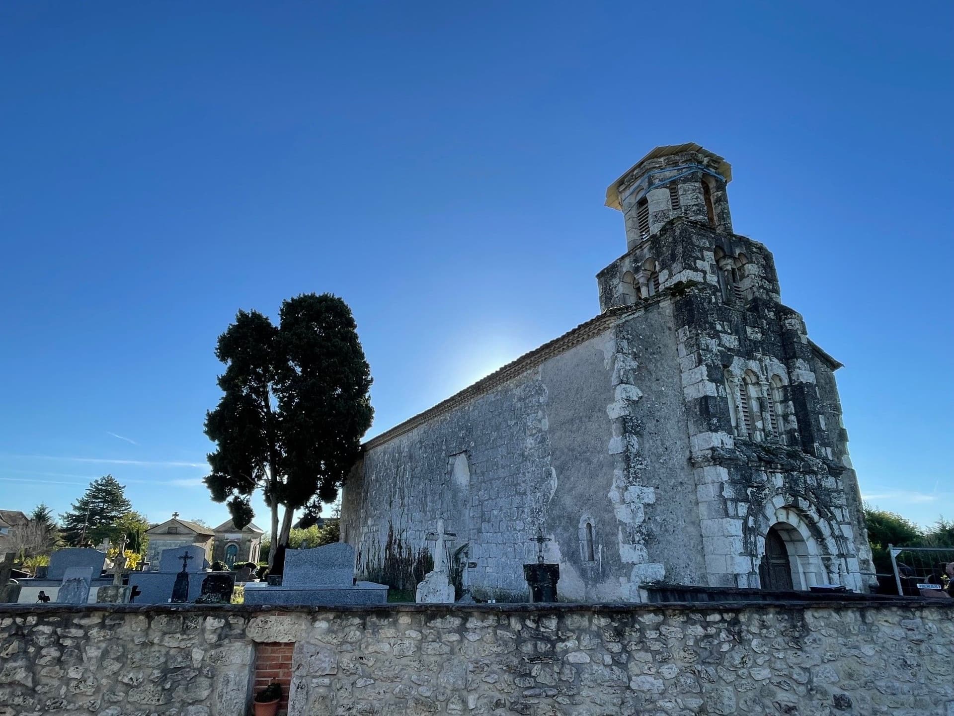Eglise Saint-Pierre de Coutures à Monestier