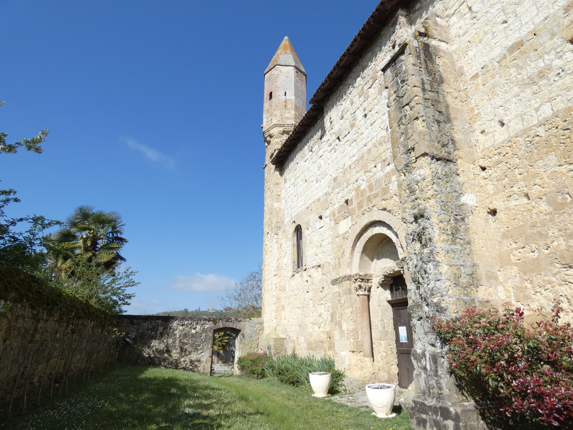 Eglise romane de Mazères