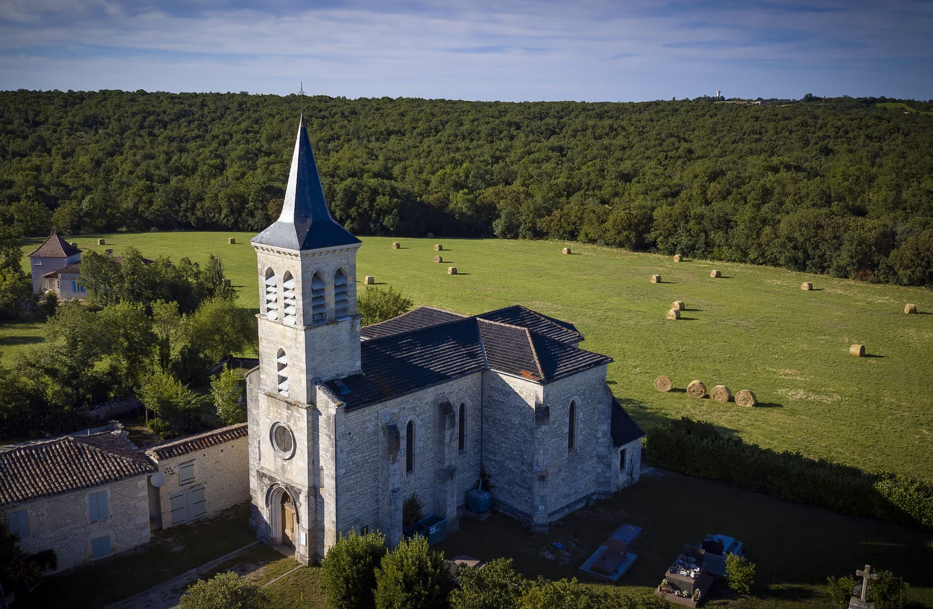 Eglise Sainte-Croix de Paillas à Lalbenque