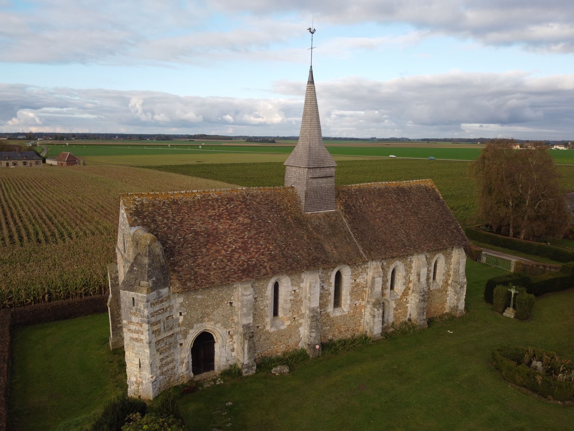 Eglise Saint-Michel de Vitotel