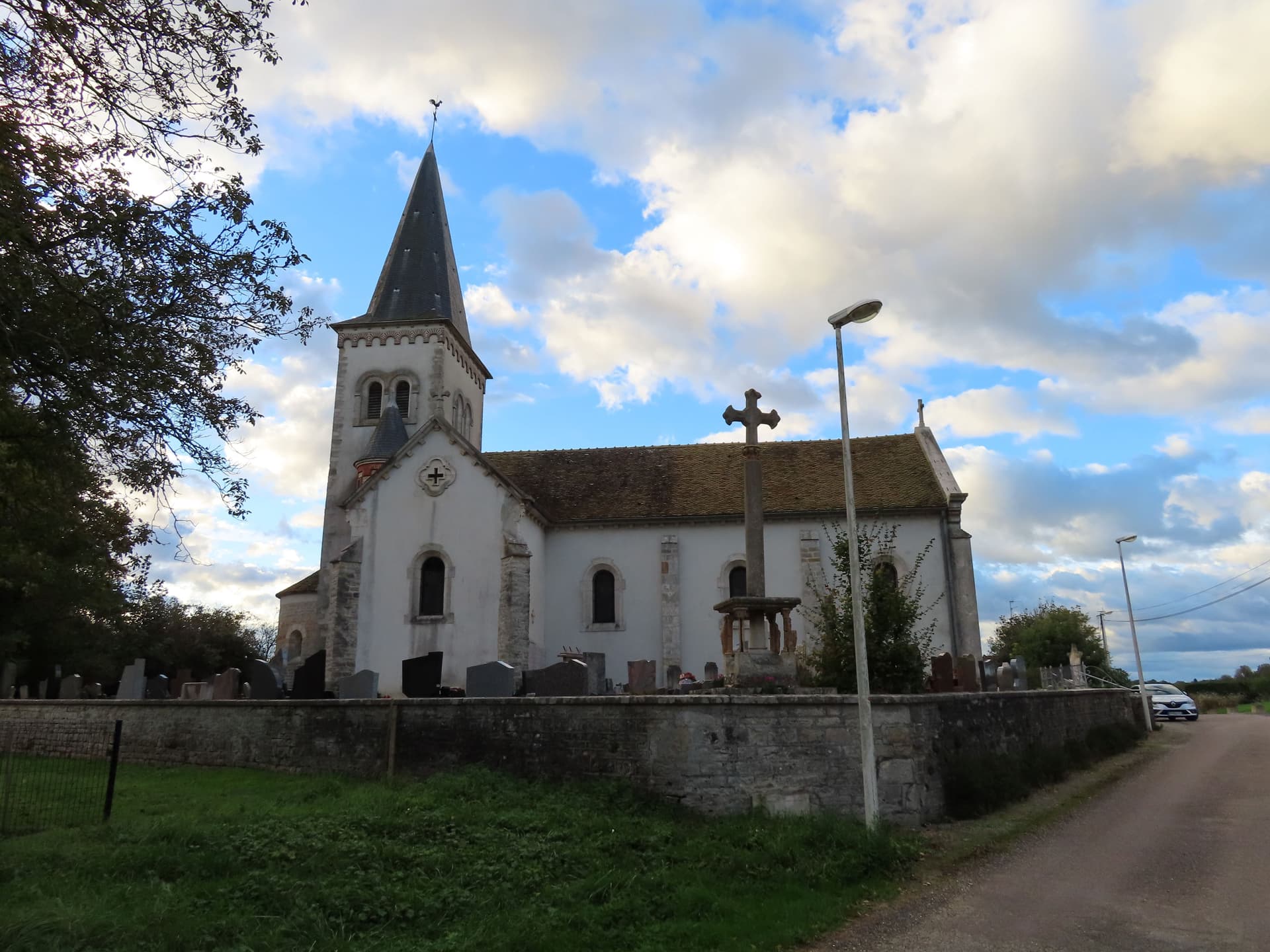Eglise de Montcoy